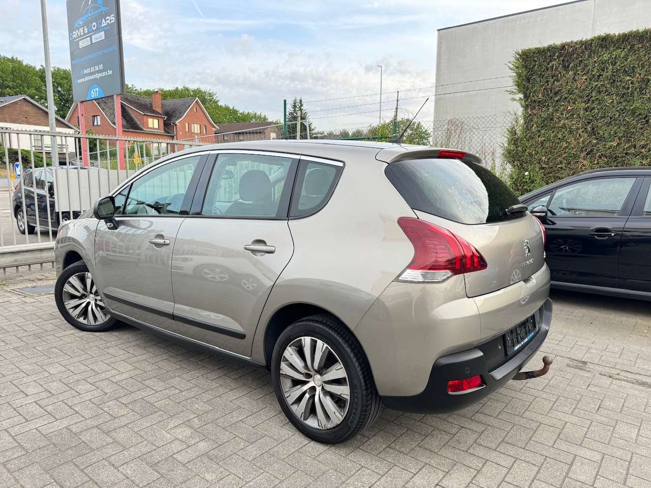 Peugeot 3008 1.6 e-HDi ** 1 JAAR GARANTIE ** !!