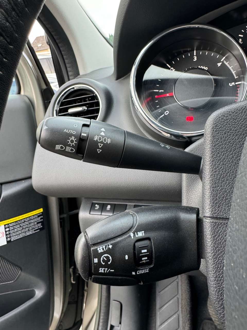 Peugeot 3008 1.6 e-HDi ** 1 JAAR GARANTIE ** !!