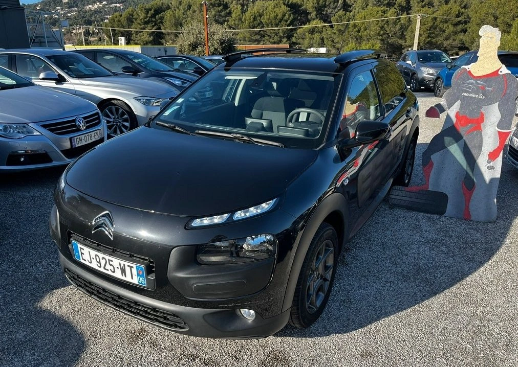 Citroen C4 CACTUS BLUEHDI 100 SHINE