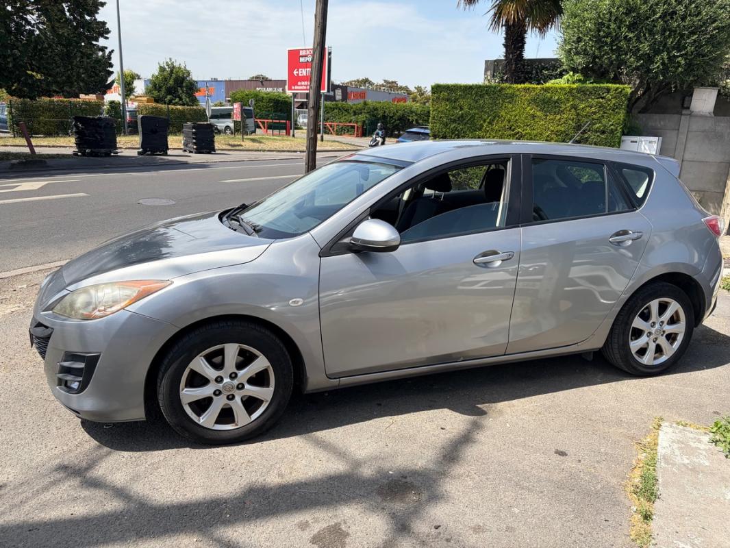 Mazda 3 1.6L MZ-CD ELEGANCE 144Km Radar Régulateur PAYEMENT EN Fois
