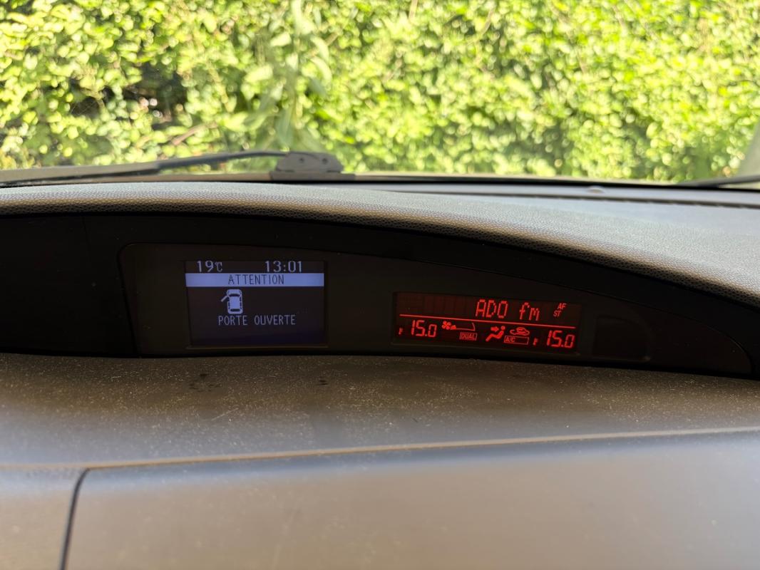 Mazda 3 1.6L MZ-CD ELEGANCE 144Km Radar Régulateur PAYEMENT EN Fois