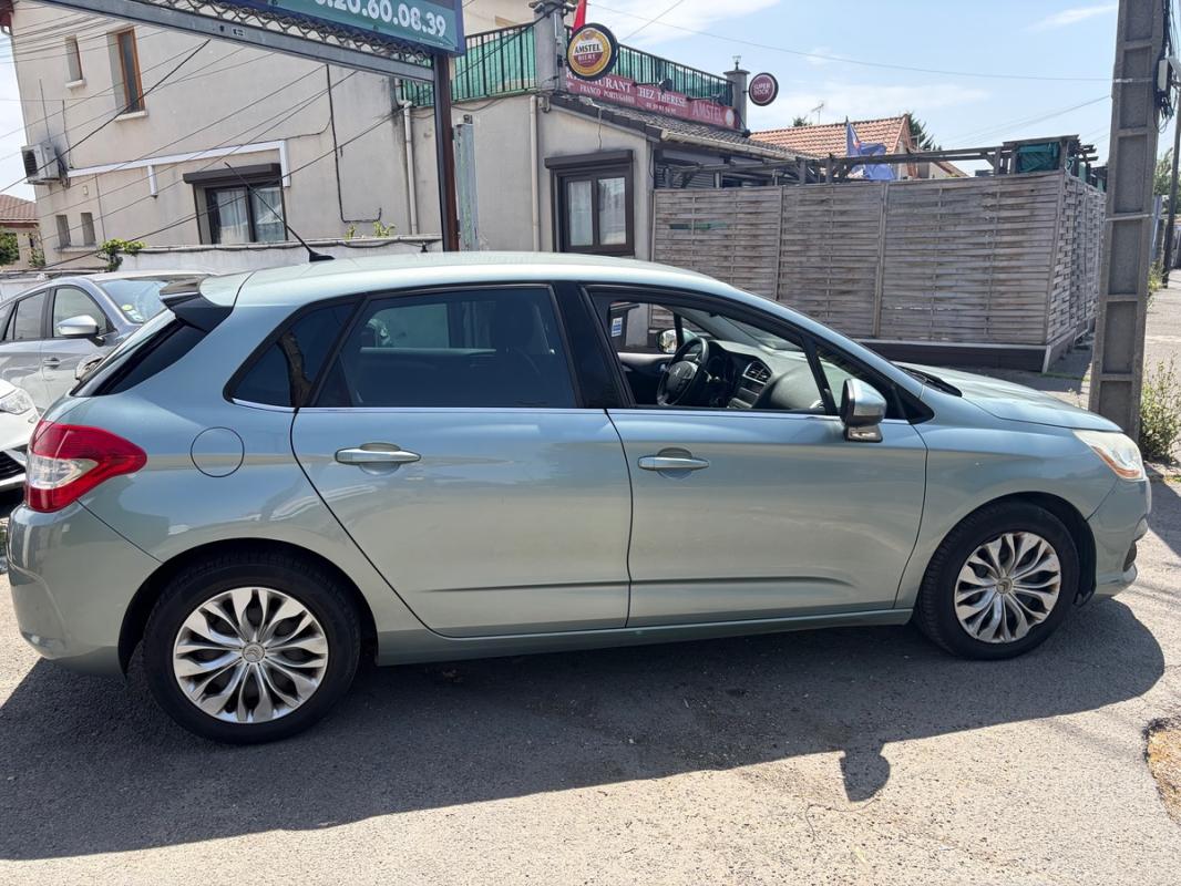 Citroen C4 1.6l HDI 169km Carnets D entretien Bluetooth Radar Régulateur USB AUX PAYEMENT EN 3Fois