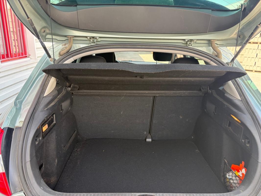 Citroen C4 1.6l HDI 169km Carnets D entretien Bluetooth Radar Régulateur USB AUX PAYEMENT EN 3Fois