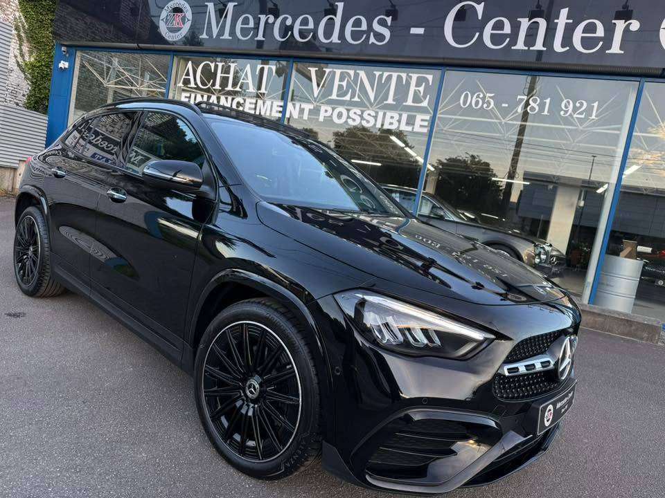 Mercedes-Benz GLA 200 D 8G-DCT * PACK AMG + NIGHT * PANORAMIQUE *
