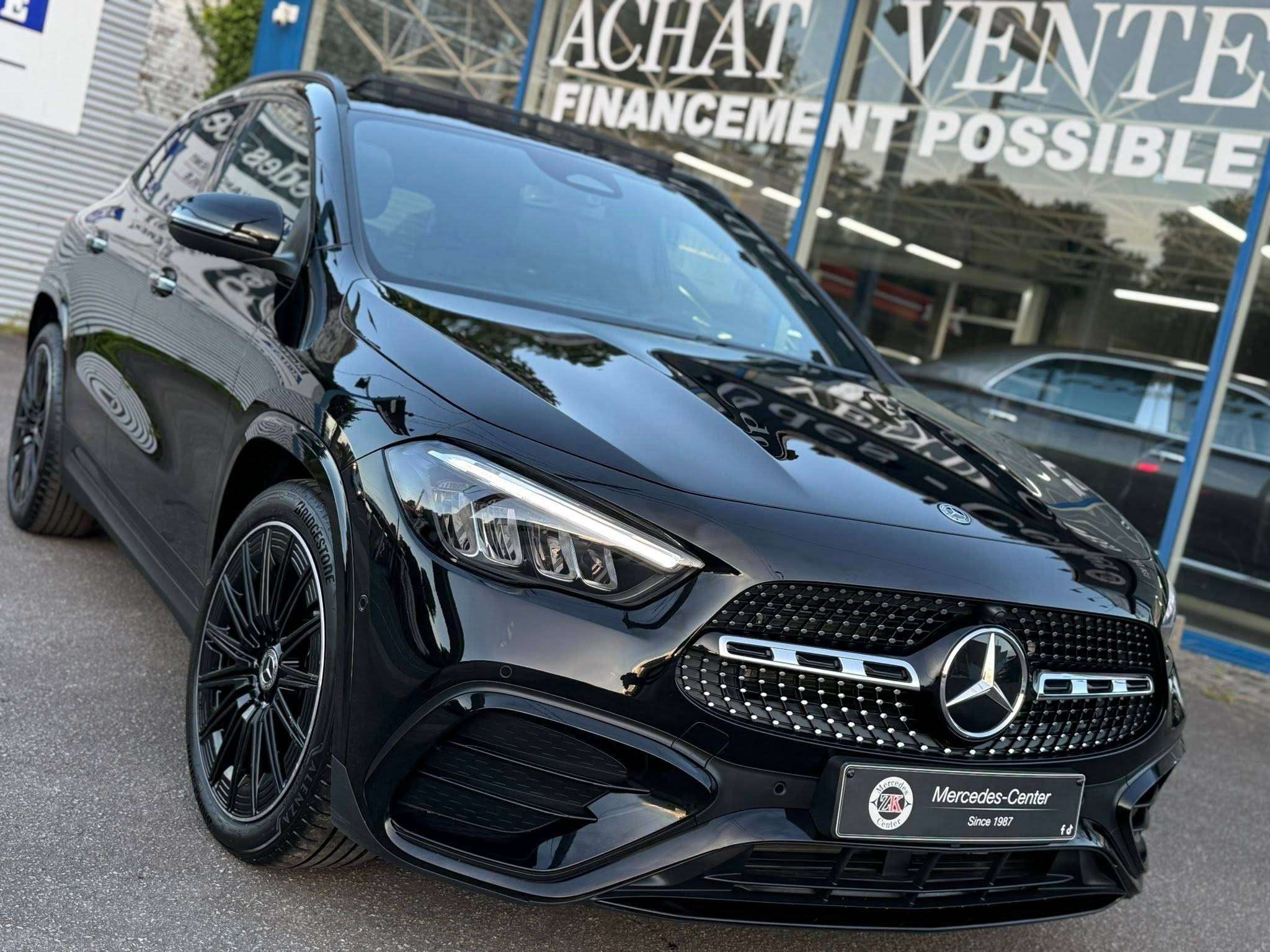 Mercedes-Benz GLA 200 D 8G-DCT * PACK AMG + NIGHT * PANORAMIQUE *
