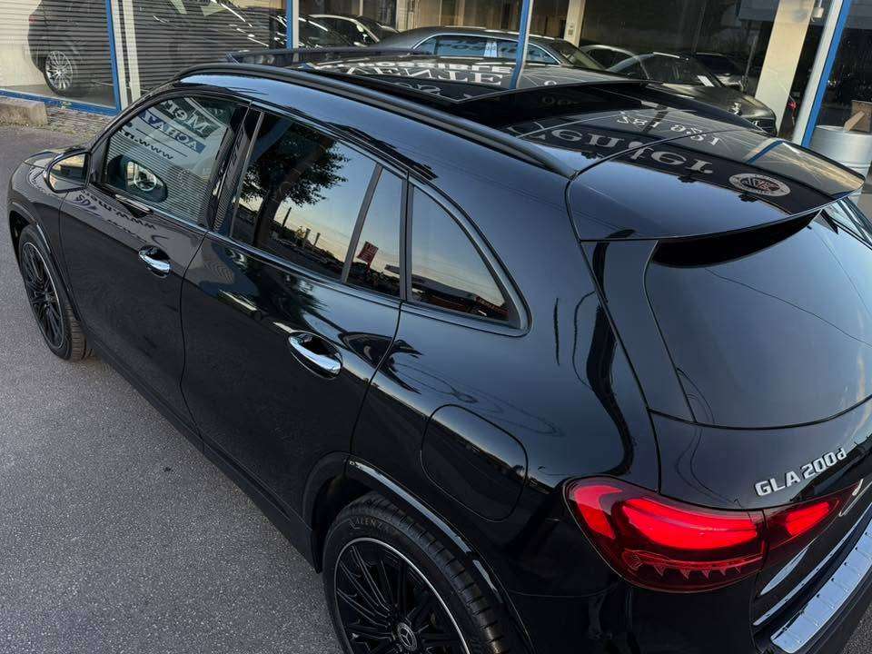 Mercedes-Benz GLA 200 D 8G-DCT * PACK AMG + NIGHT * PANORAMIQUE *