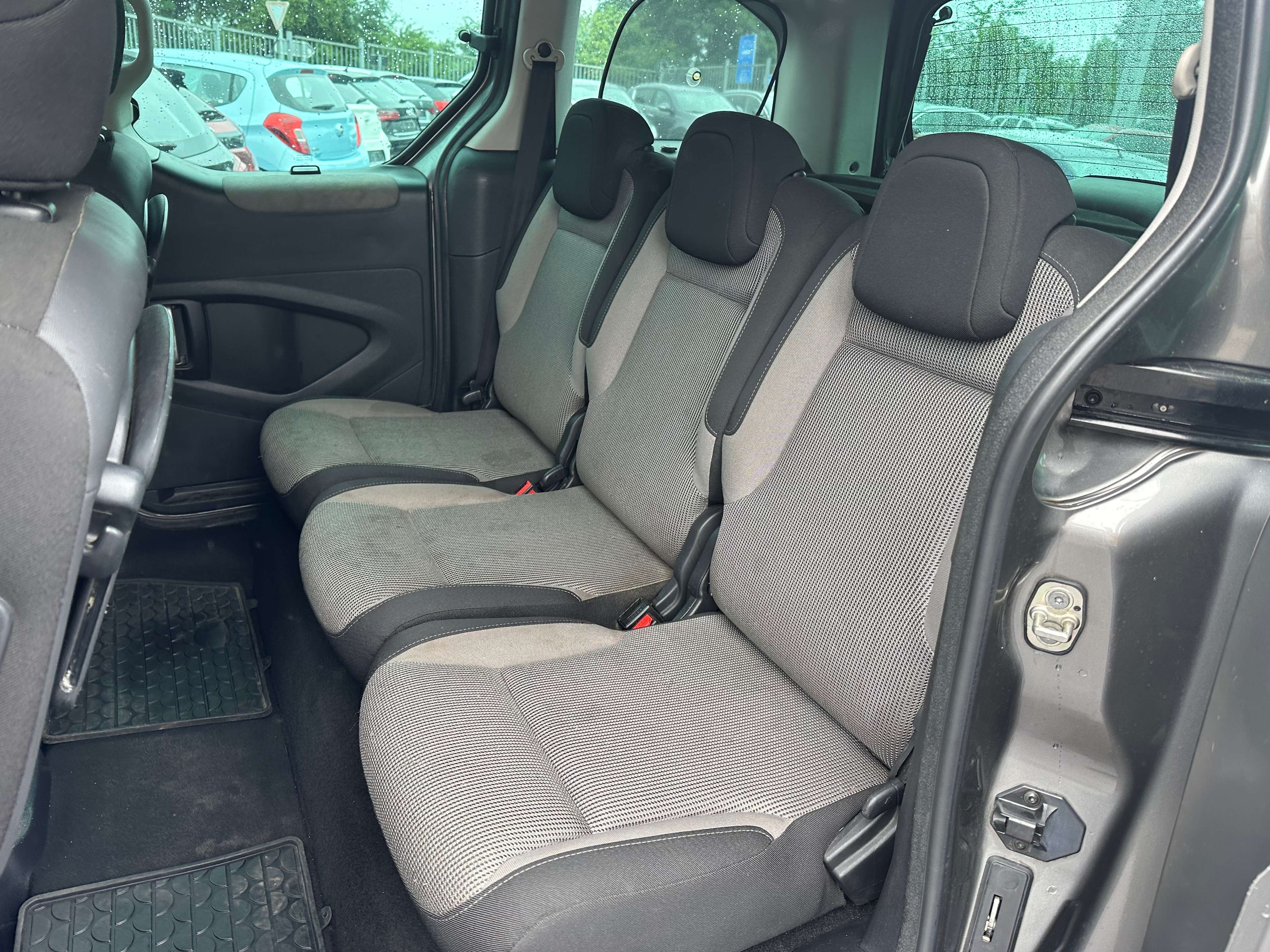 Peugeot Partner Tepee 1.6HDi *