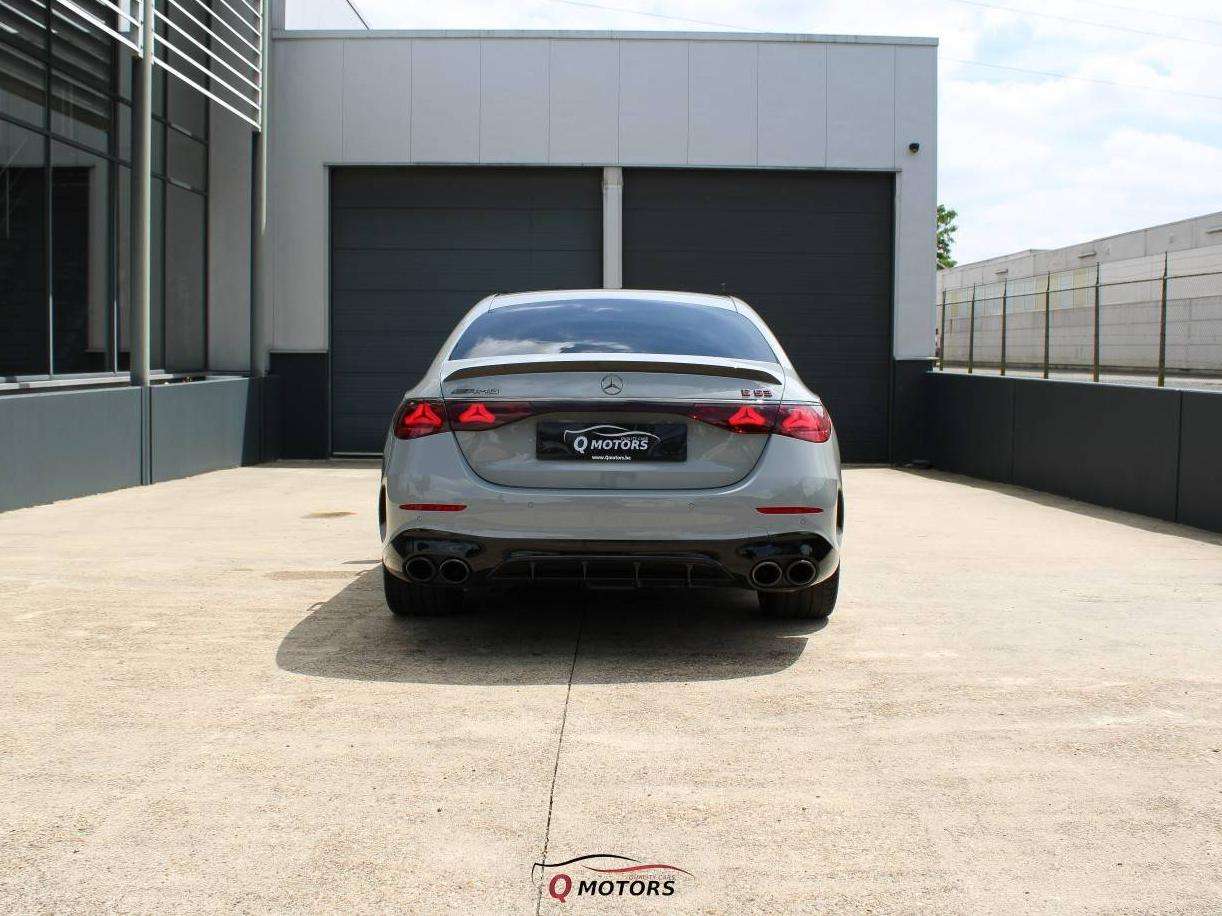 Mercedes-Benz E 53 AMG Hybrid 4-Matic Edition 1-CARBON-HYPERSCREEN-PERFORMANCE-PANO-HUD-BURM-ACC