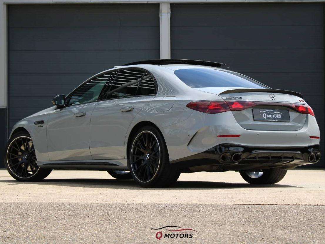 Mercedes-Benz E 53 AMG Hybrid 4-Matic Edition 1-CARBON-HYPERSCREEN-PERFORMANCE-PANO-HUD-BURM-ACC