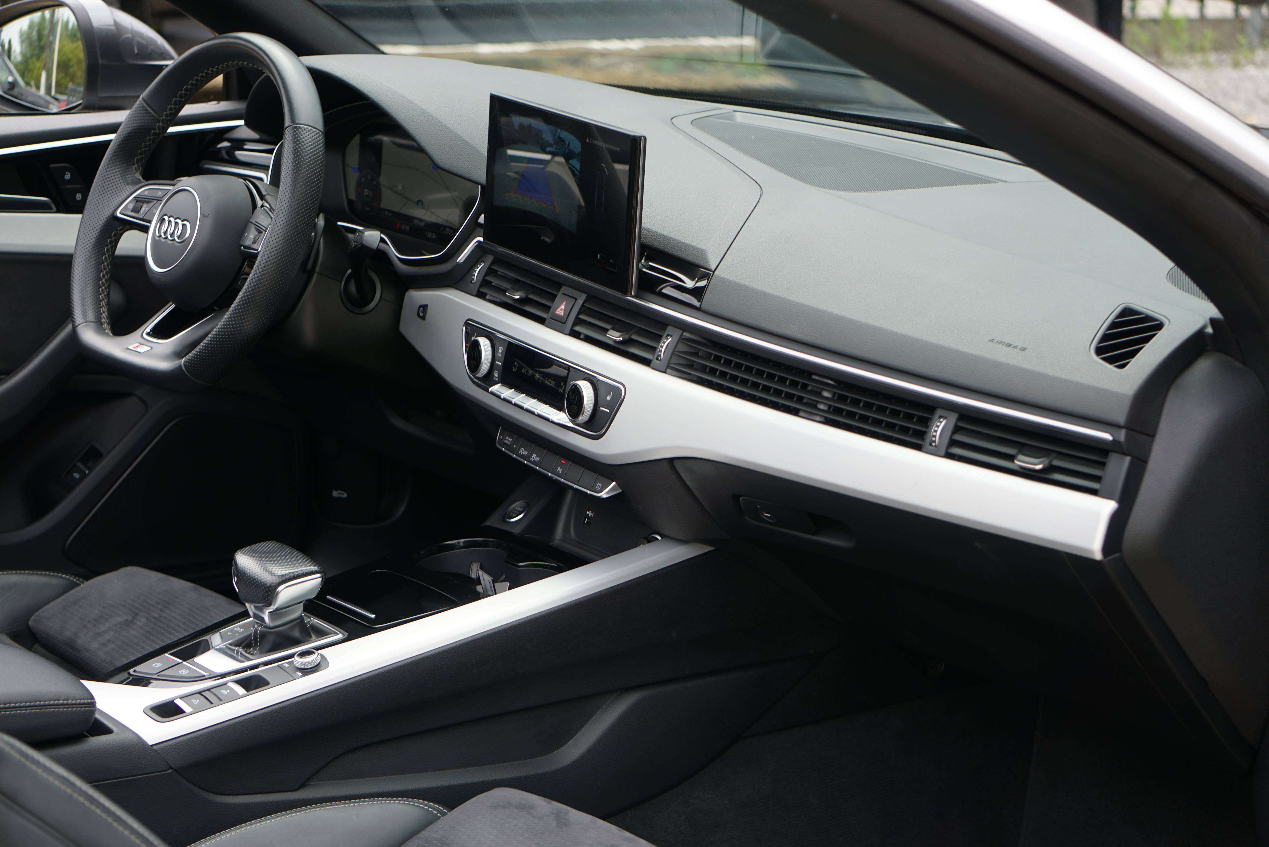 Audi A5 30 TDi S-line S-tronic HYBRID Camera Led Carnet AUDI Complet Euro 6d