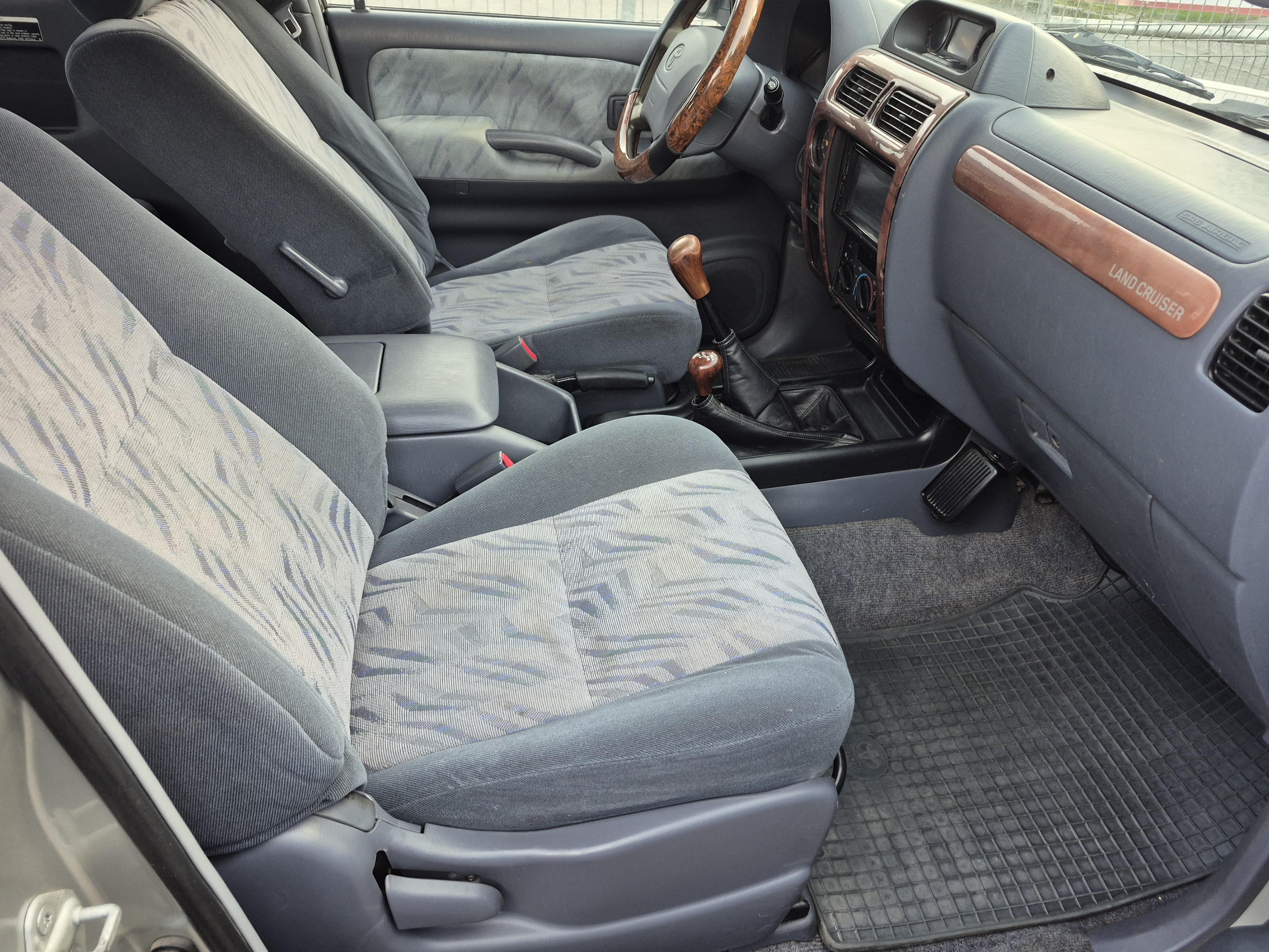 Toyota Land Cruiser (KDJ90) 3.0 TD 4D GX 3P