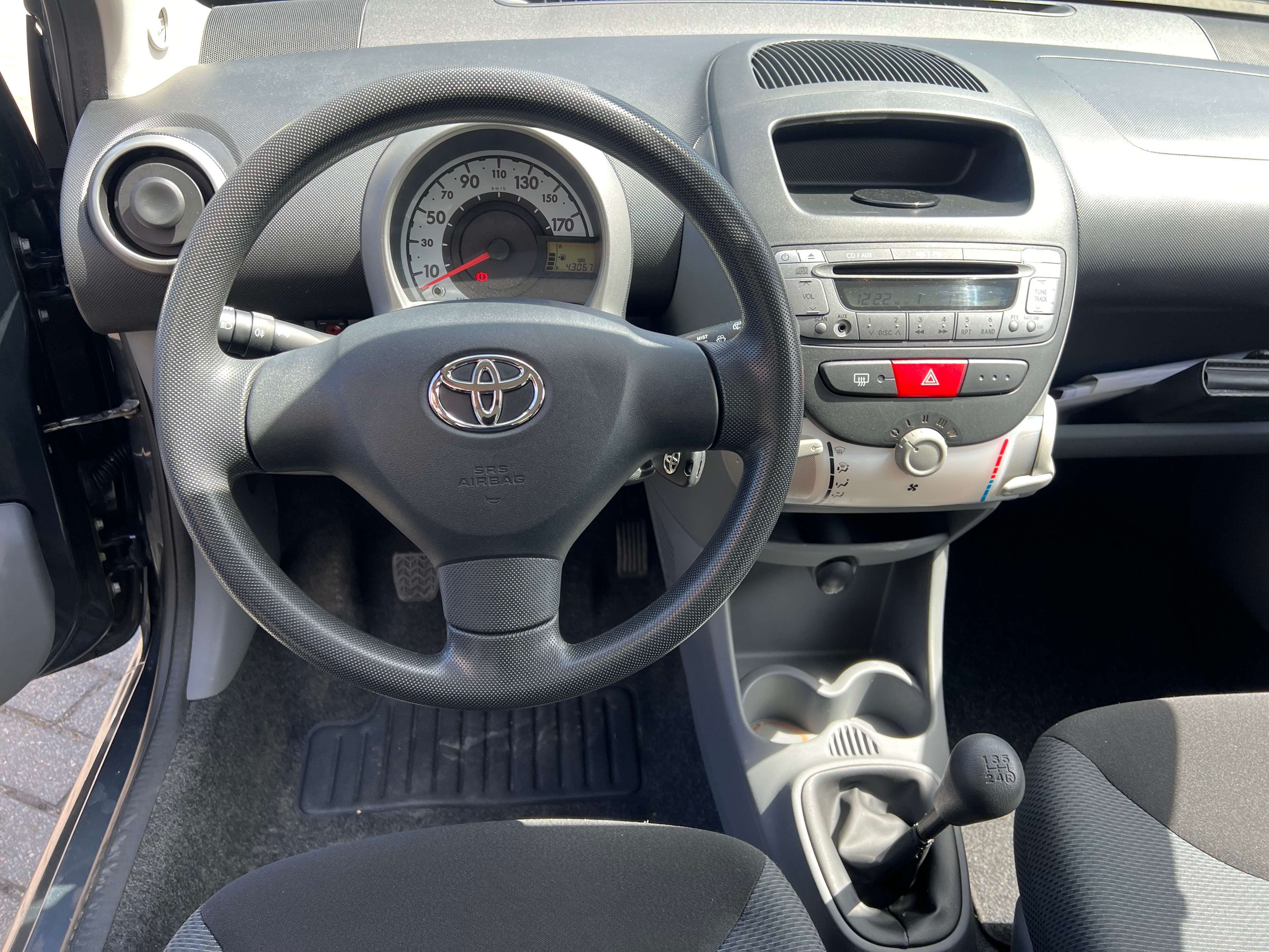 Toyota Aygo Aygo 1.0i VVT-i Plus