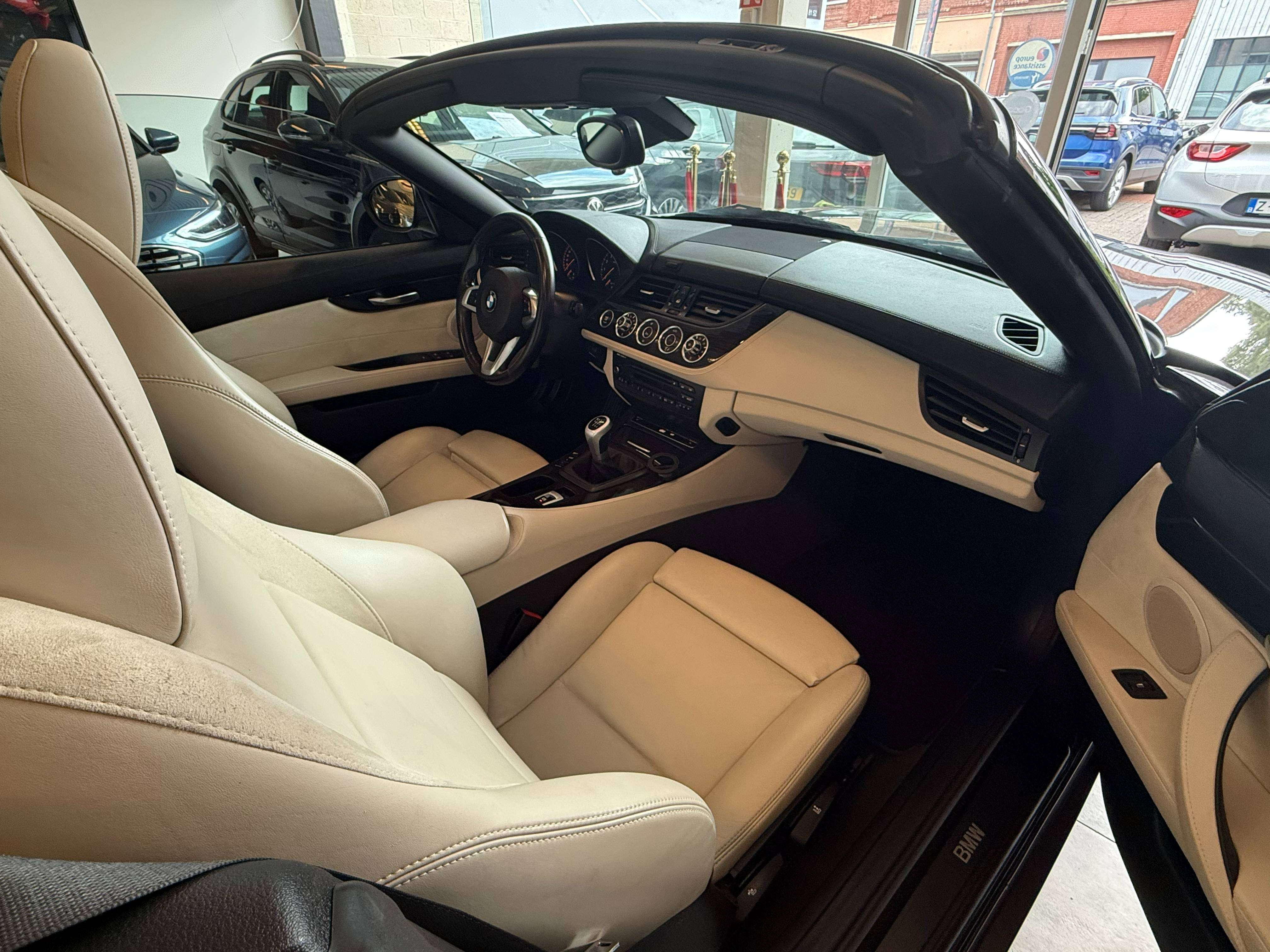 BMW Z4 Z4 2.5i sDrive23i*full service*garantie 12m
