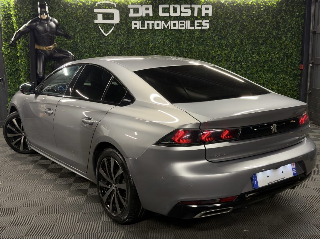 Peugeot 508 II ALLURE / BERLINE 1.2 TURBO 130 Cv BOITE AUTO EAT8 VIRTUAL COCKPIT - GARANTIE 1 AN