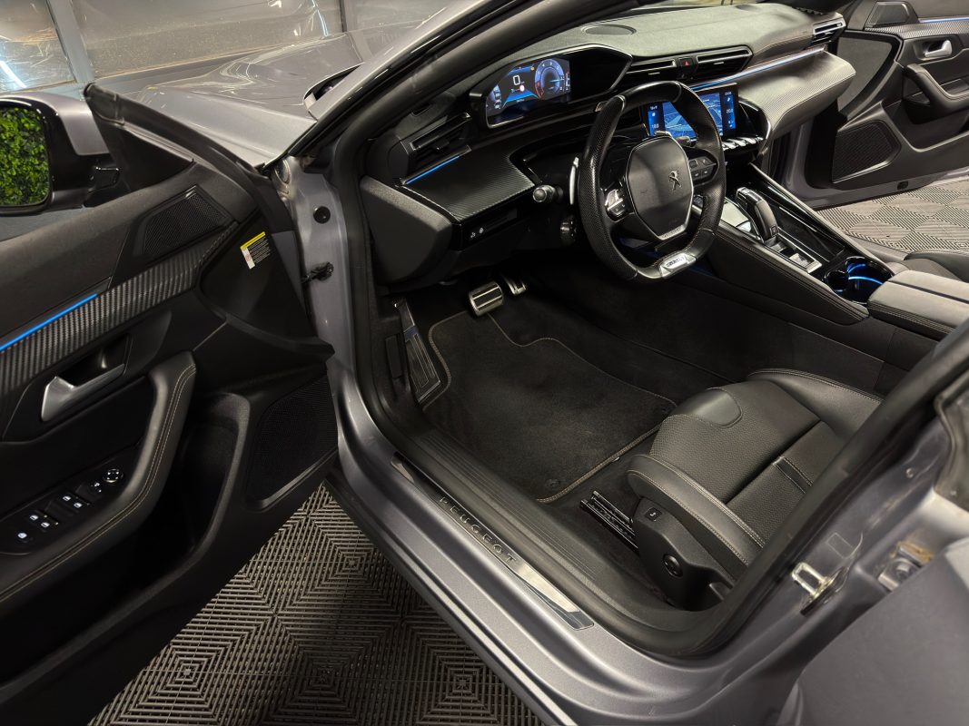 Peugeot 508 II ALLURE / BERLINE 1.2 TURBO 130 Cv BOITE AUTO EAT8 VIRTUAL COCKPIT - GARANTIE 1 AN