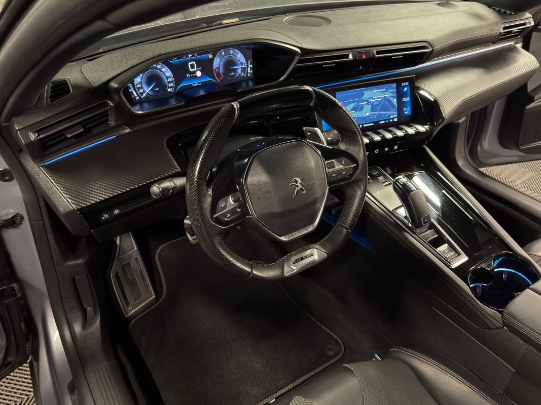 Peugeot 508 II ALLURE / BERLINE 1.2 TURBO 130 Cv BOITE AUTO EAT8 VIRTUAL COCKPIT - GARANTIE 1 AN
