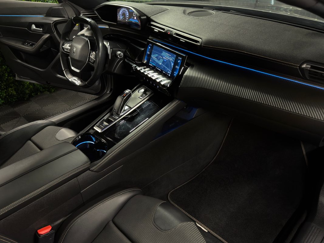 Peugeot 508 II ALLURE / BERLINE 1.2 TURBO 130 Cv BOITE AUTO EAT8 VIRTUAL COCKPIT - GARANTIE 1 AN