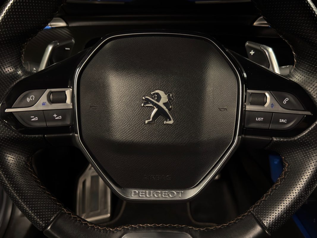 Peugeot 508 II ALLURE / BERLINE 1.2 TURBO 130 Cv BOITE AUTO EAT8 VIRTUAL COCKPIT - GARANTIE 1 AN