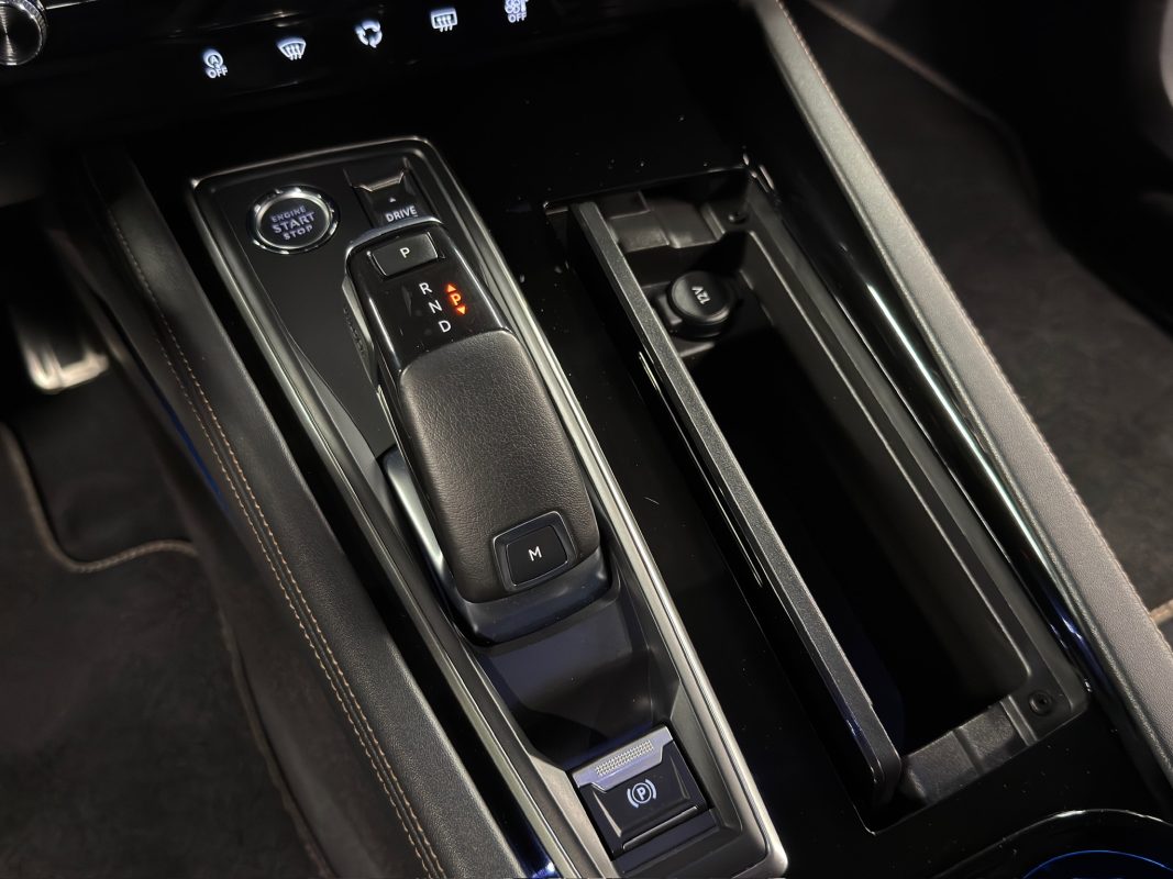 Peugeot 508 II ALLURE / BERLINE 1.2 TURBO 130 Cv BOITE AUTO EAT8 VIRTUAL COCKPIT - GARANTIE 1 AN
