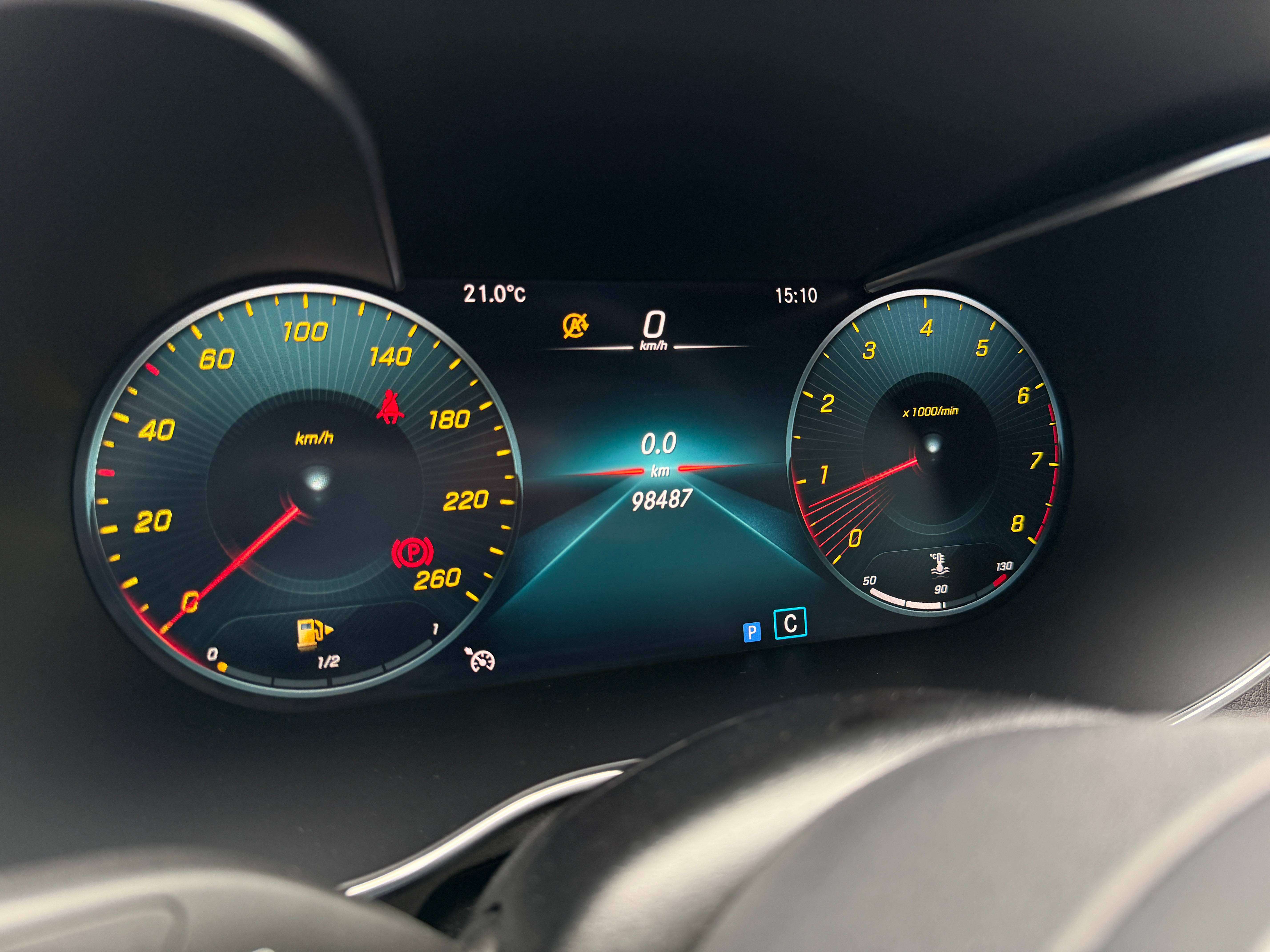 Mercedes-Benz C 180 Look C63 - Phase 2 - Caméra - Sg chauffants