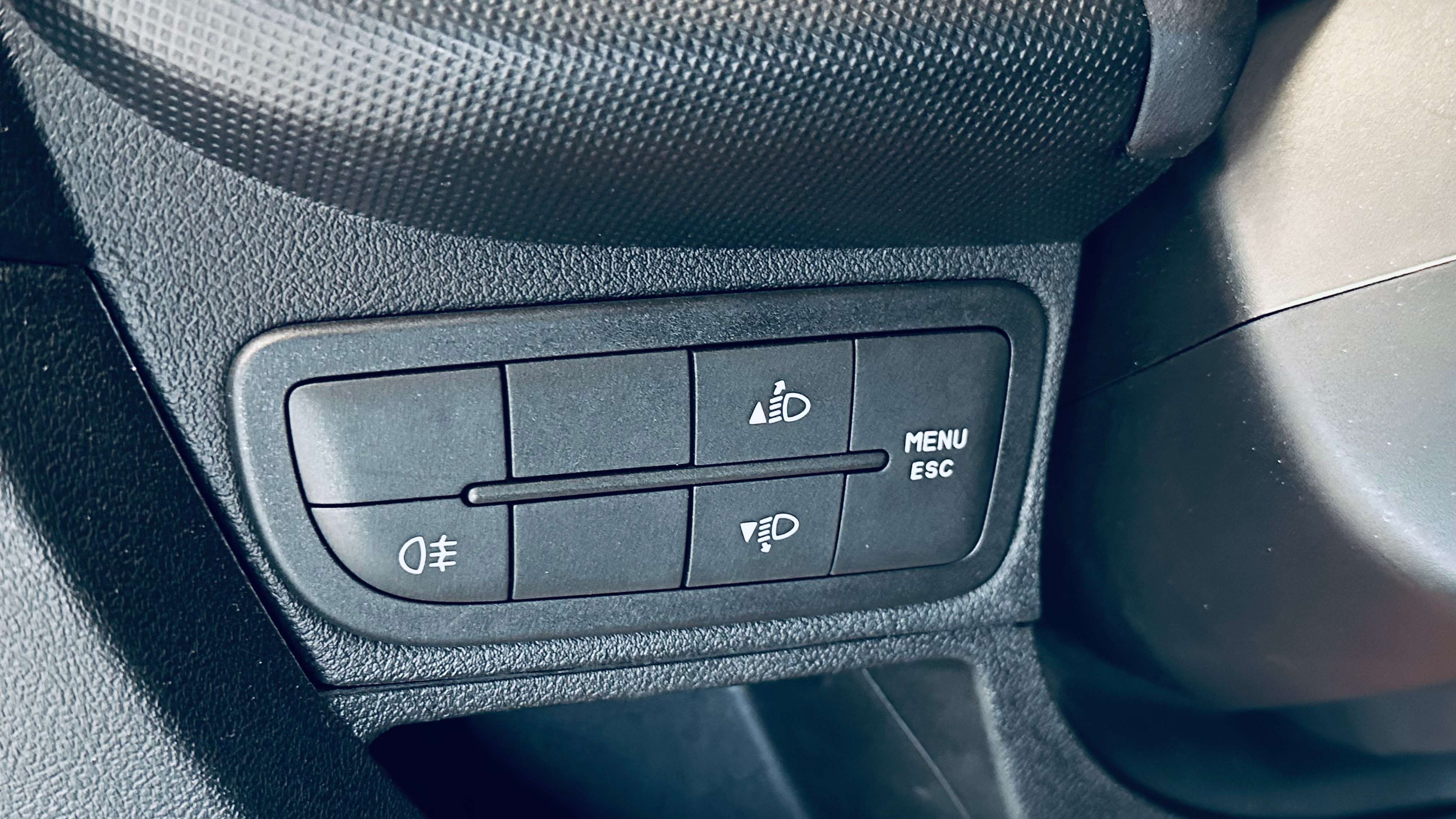 Fiat Qubo 1.4i *45.784KM* PDC ISOFIX ATTACHE REMORQUE JANTE 15