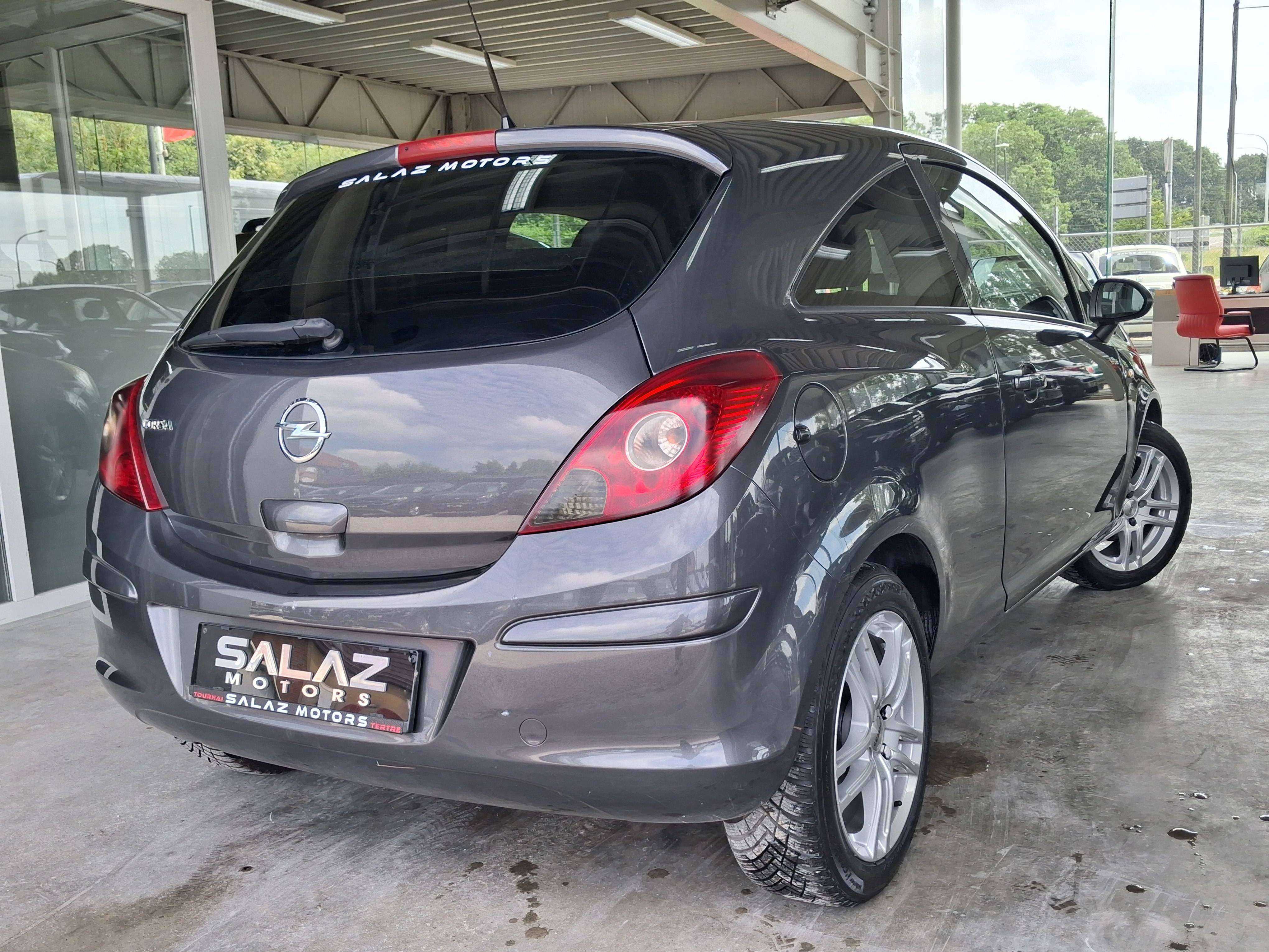 Opel Corsa Corsa 1.0i / 150 EME / CRUISE / RADIO CD / JANTES