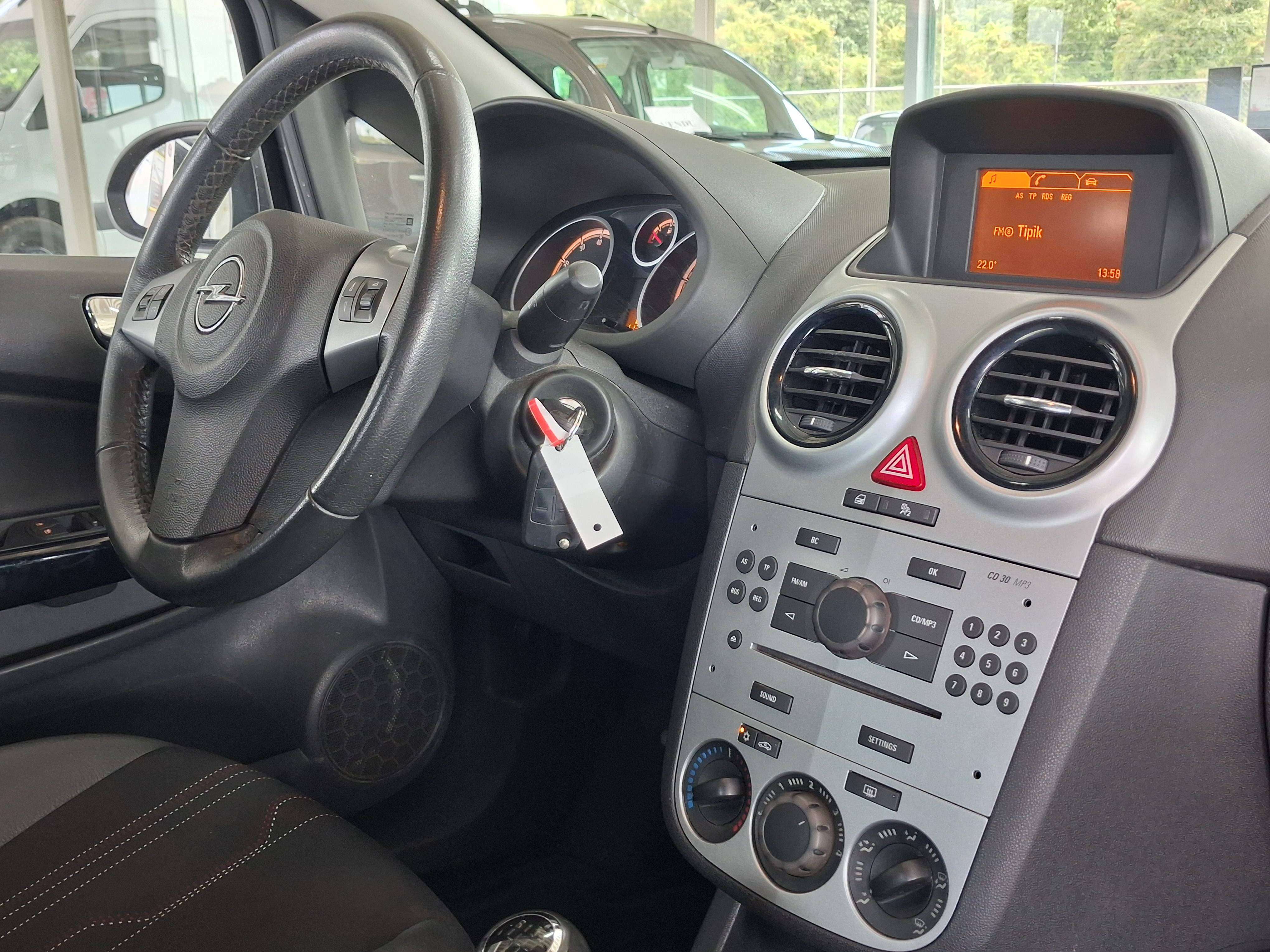 Opel Corsa Corsa 1.0i / 150 EME / CRUISE / RADIO CD / JANTES