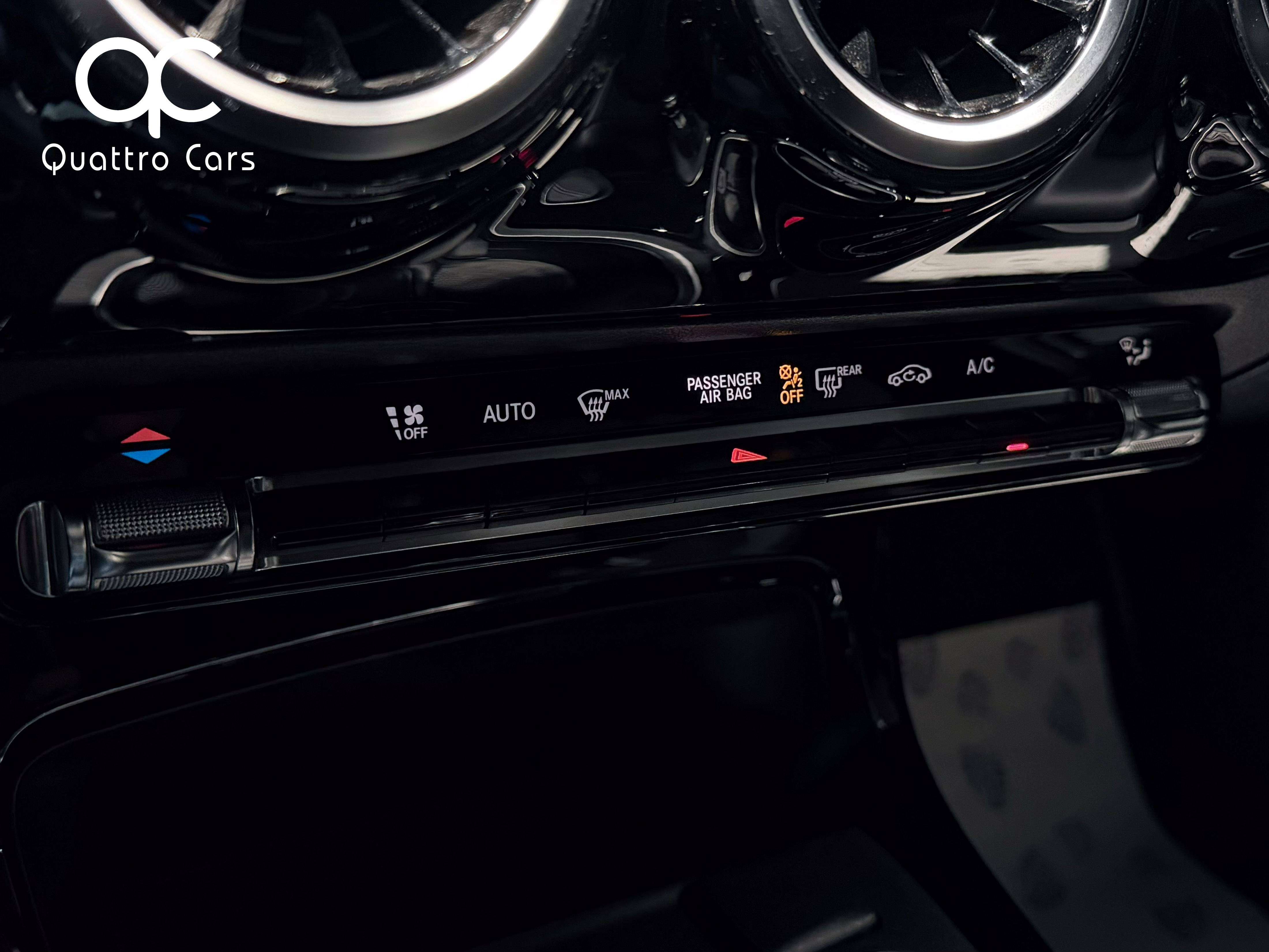 Mercedes-Benz A 160 Essence / Double écran / Led / Gps / Camera / 2019