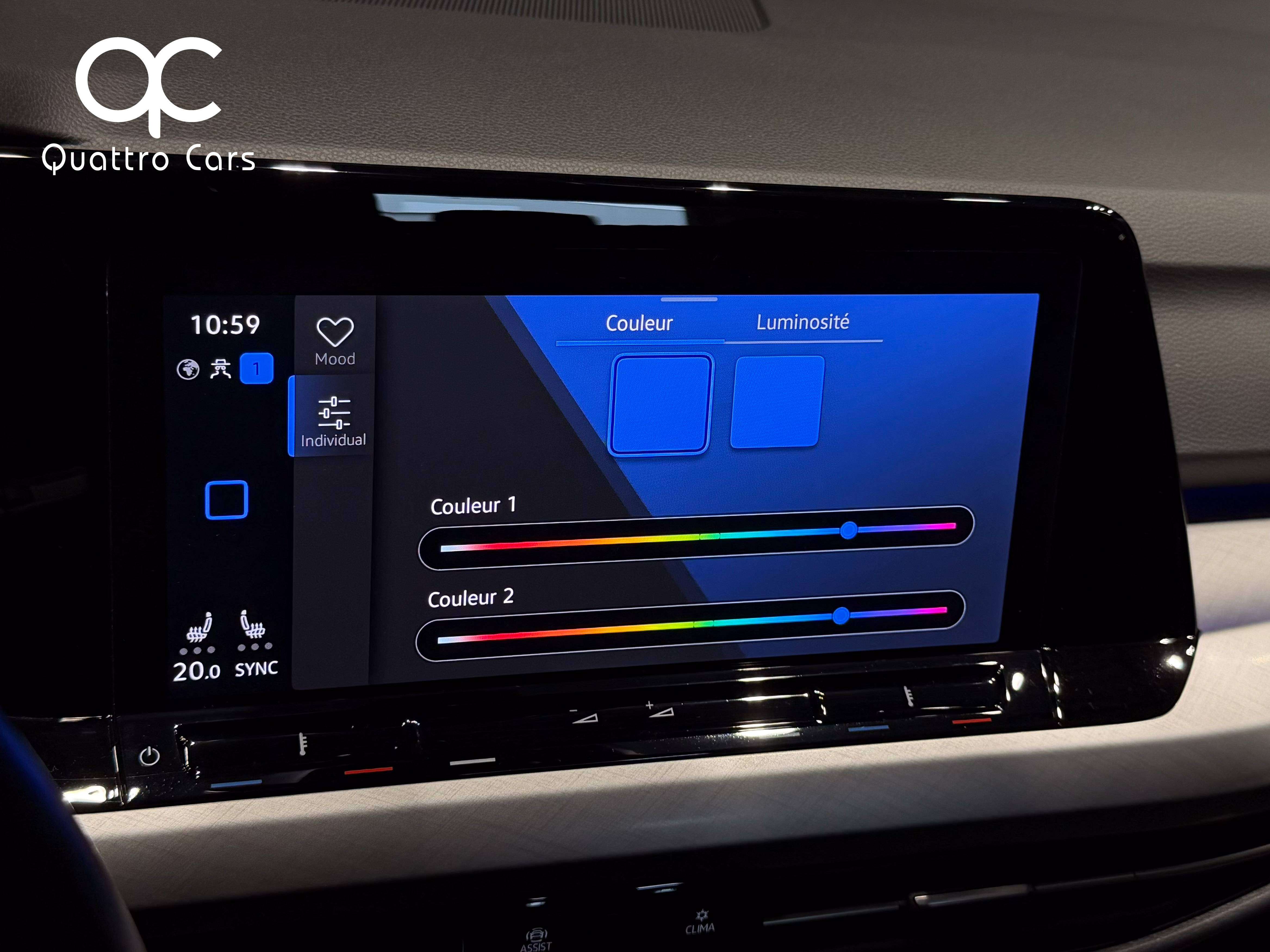 Volkswagen Golf 1.0 TSI / 1e main / Gps / Car play / Led / Sièges chauffants