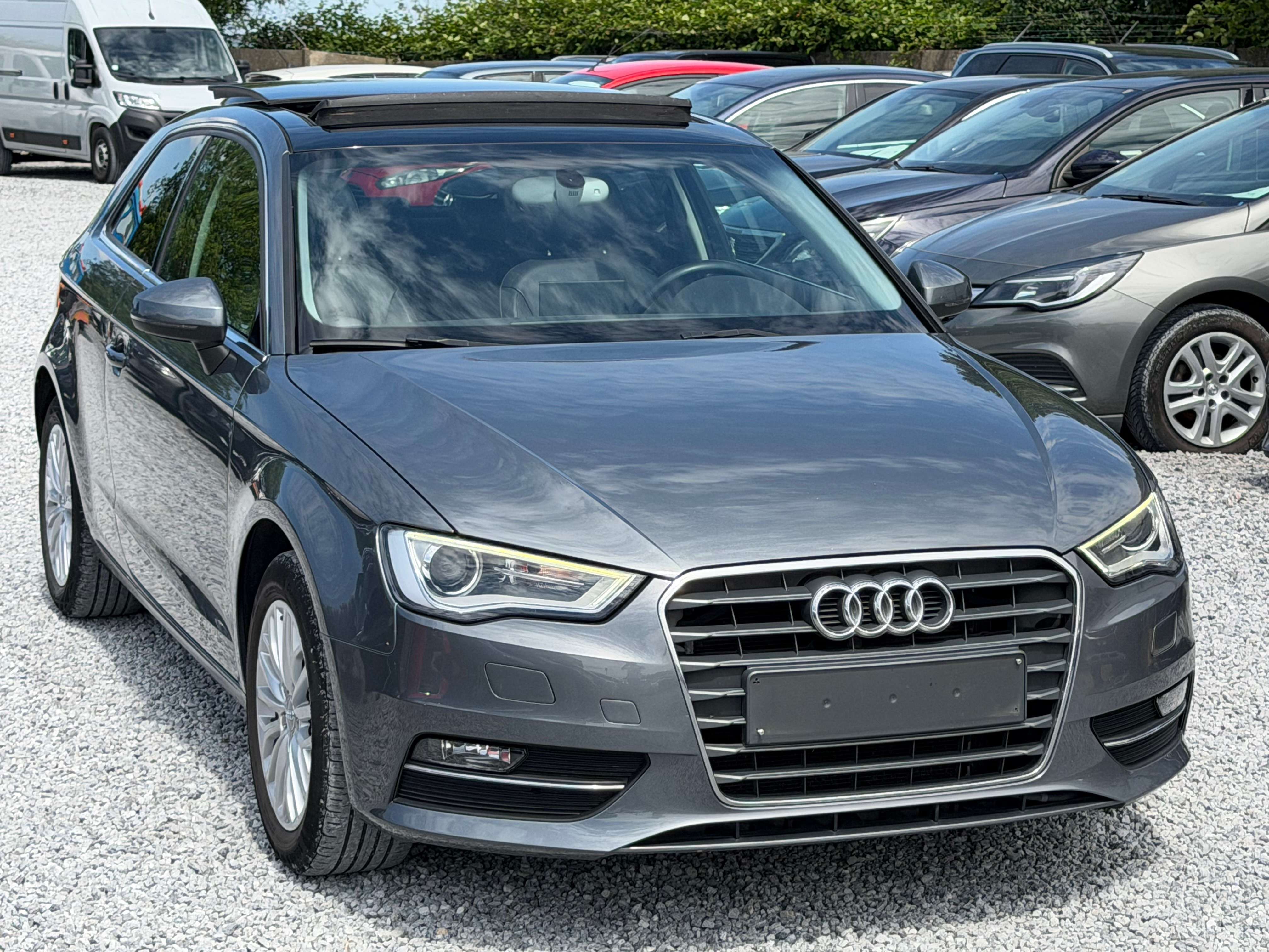 Audi A3 1.4 TFSI - Toit panoramique - Xénon - Cuir - Navi