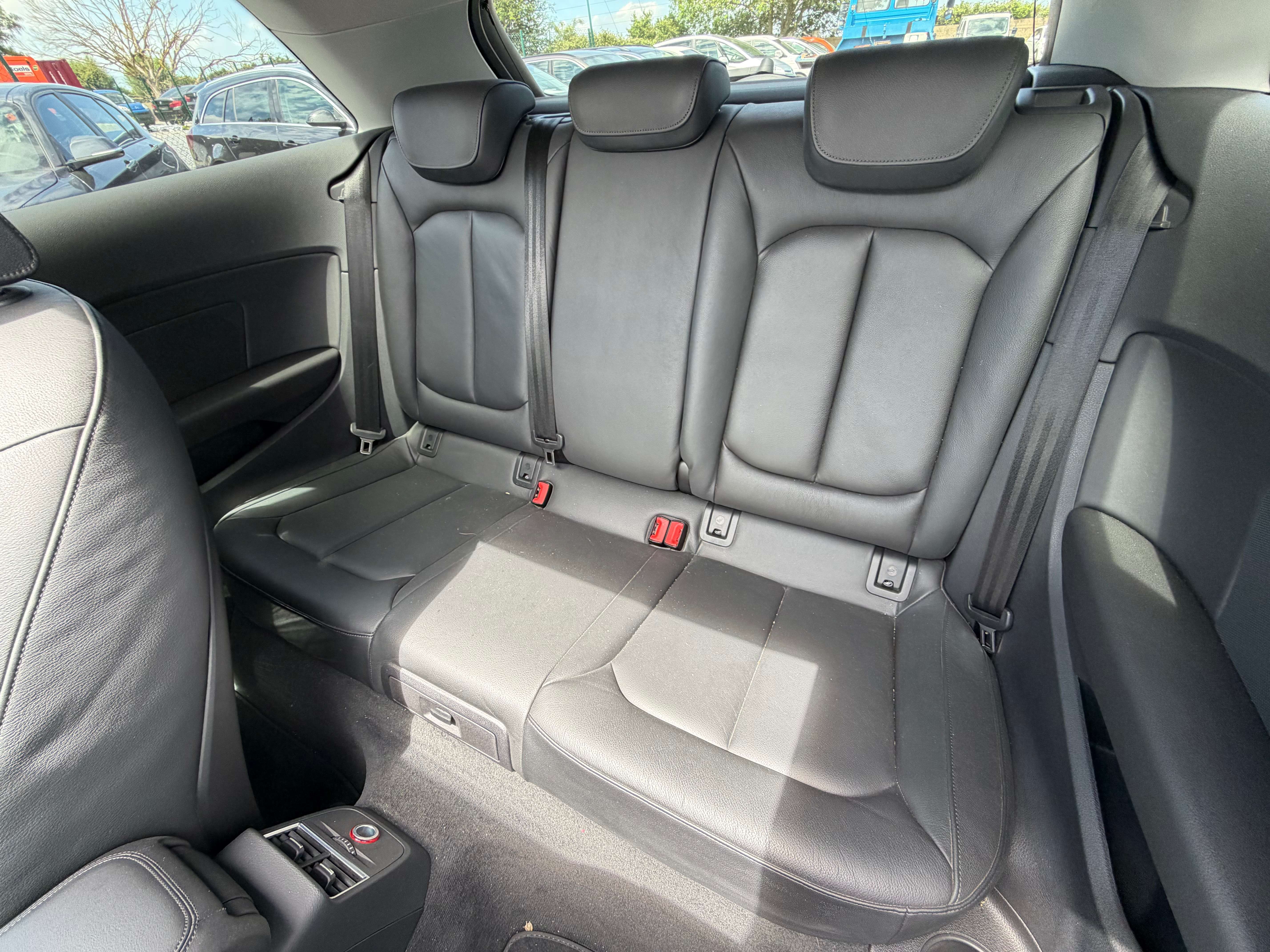 Audi A3 1.4 TFSI - Toit panoramique - Xénon - Cuir - Navi