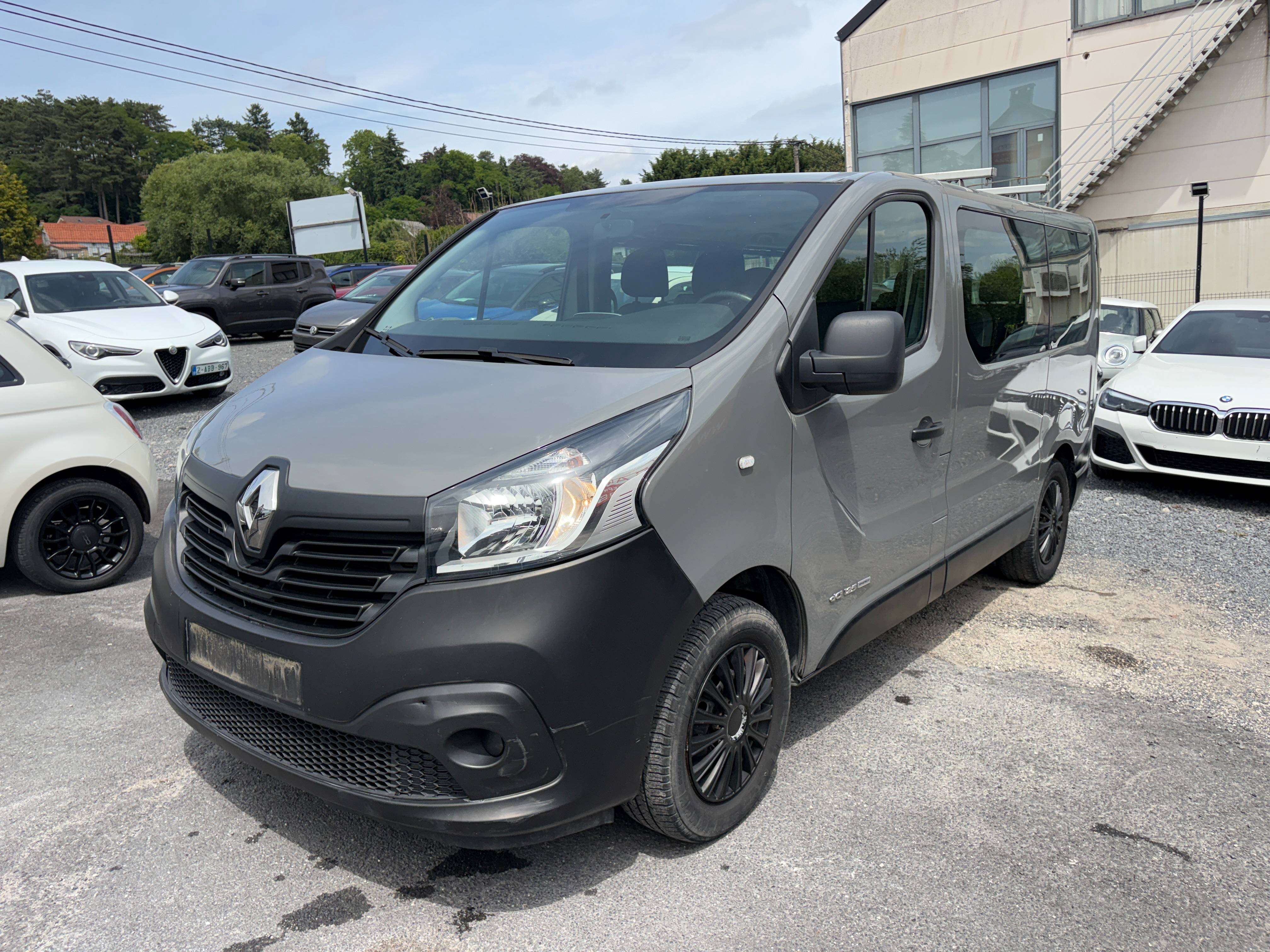 Renault Trafic Passenger 1.6 dCi Energy Twin Turbo Luxe 9PL.