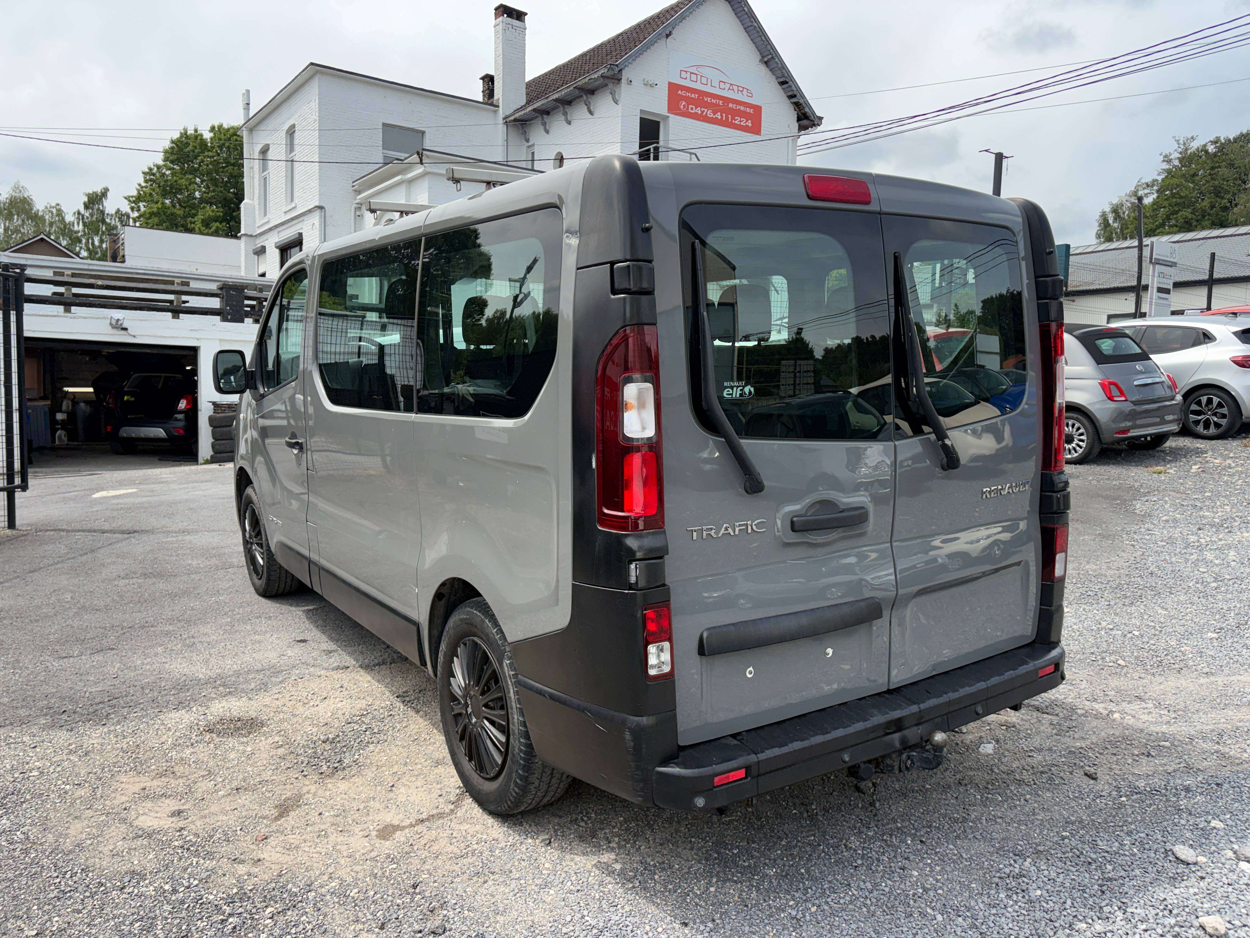 Renault Trafic Passenger 1.6 dCi Energy Twin Turbo Luxe 9PL.