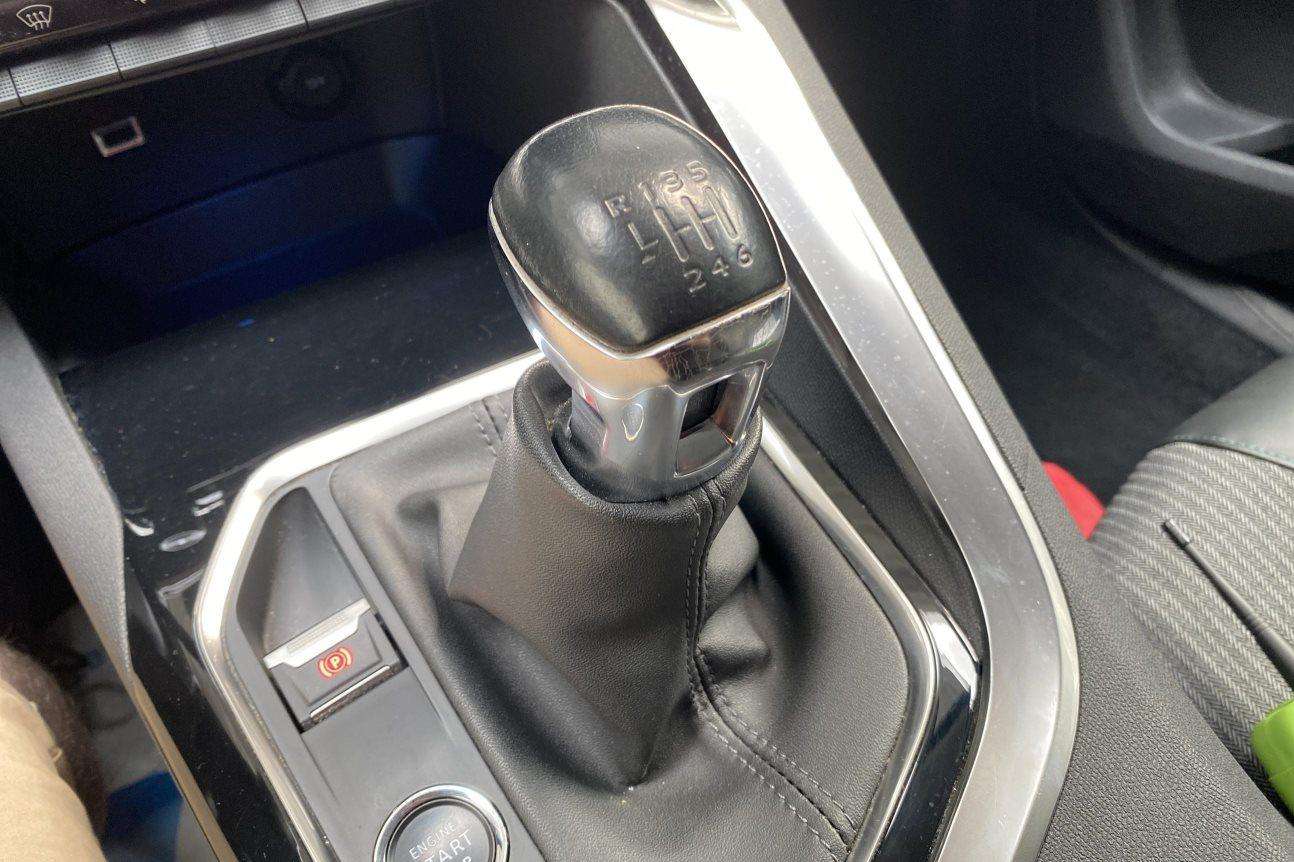 Peugeot 5008 II Allure Pack* GPS Caméra