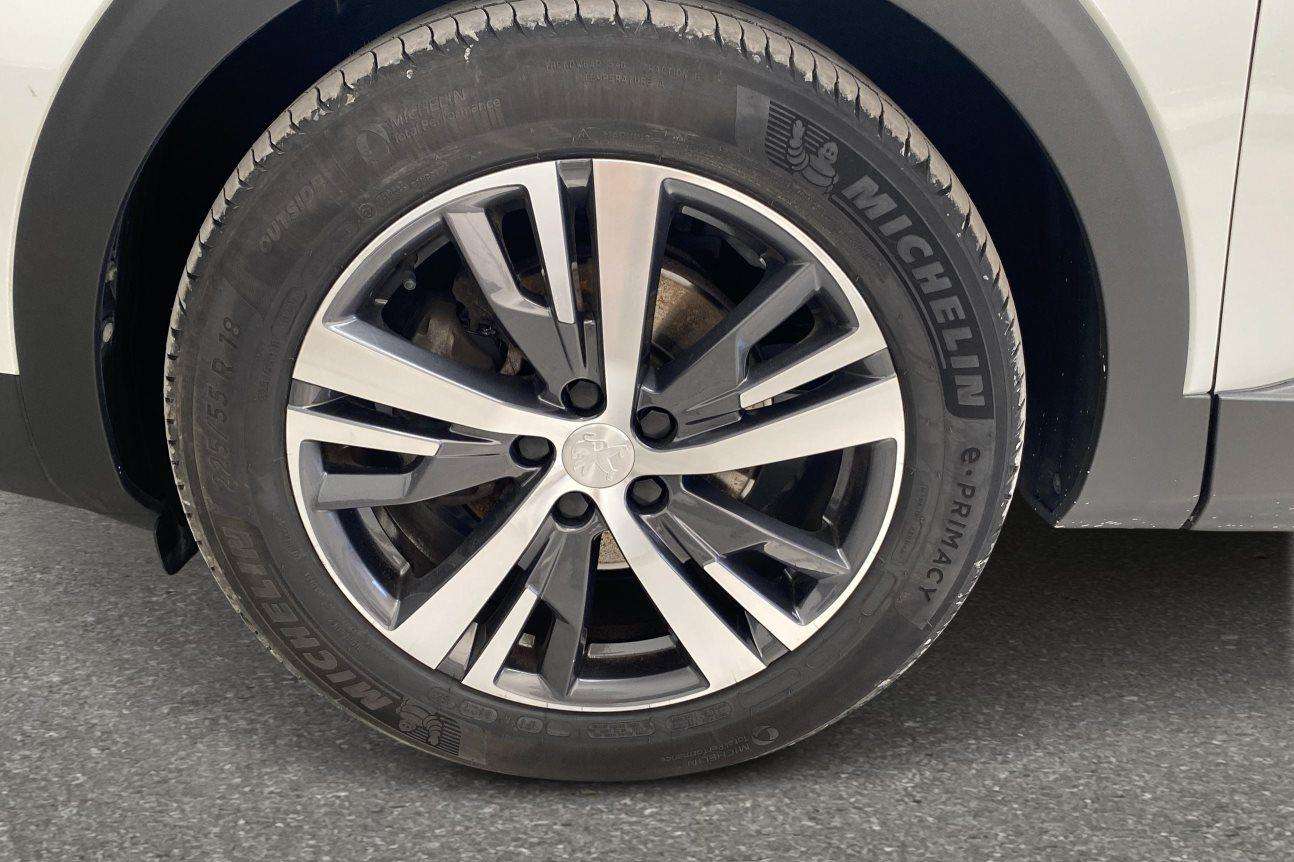 Peugeot 5008 II Allure Pack* GPS Caméra