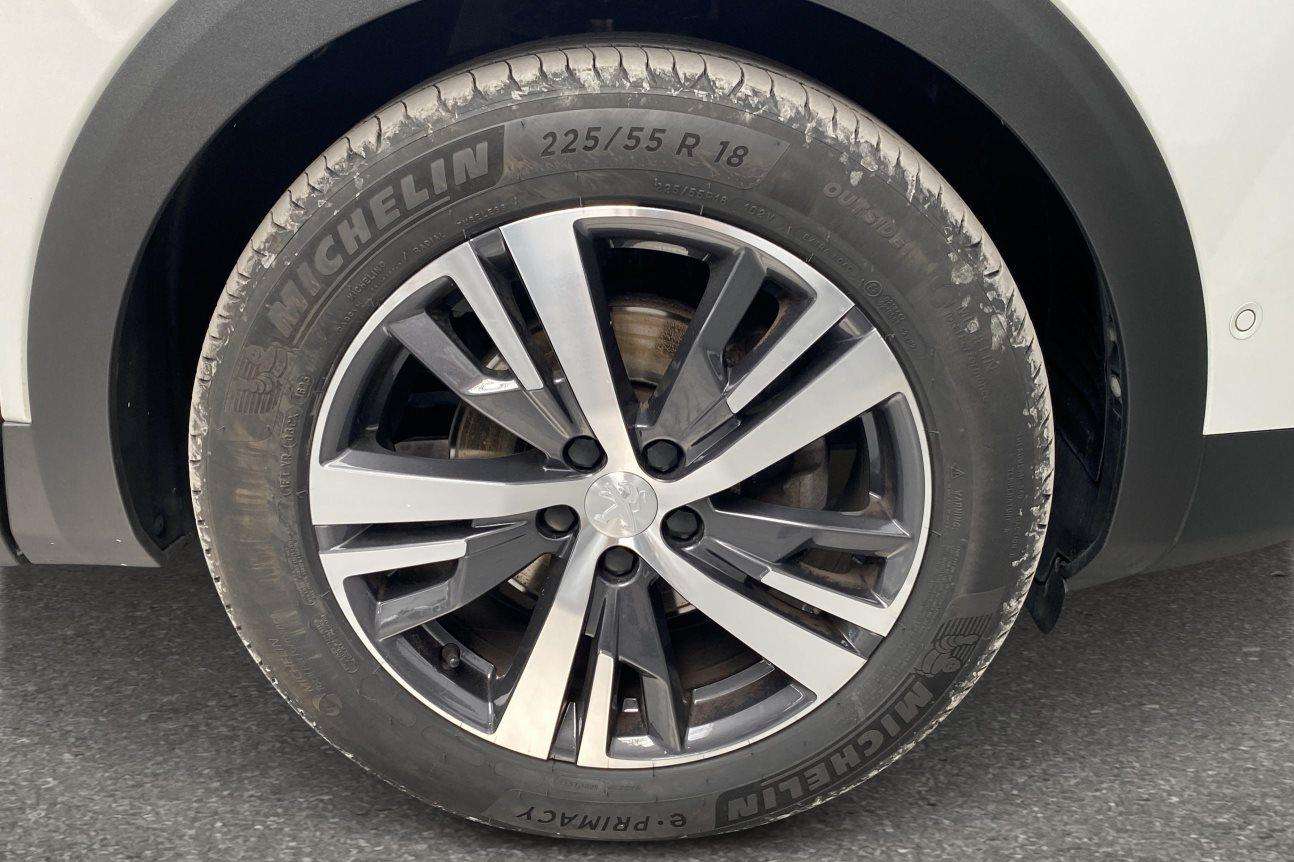 Peugeot 5008 II Allure Pack* GPS Caméra