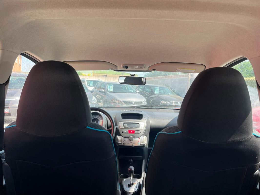 Peugeot 107 1.0i 68 CH BOITE AUTOMATIQUE 5 PORTES – ENTIÈREMENT RÉVISÉE & GARANTIE 12 MOIS