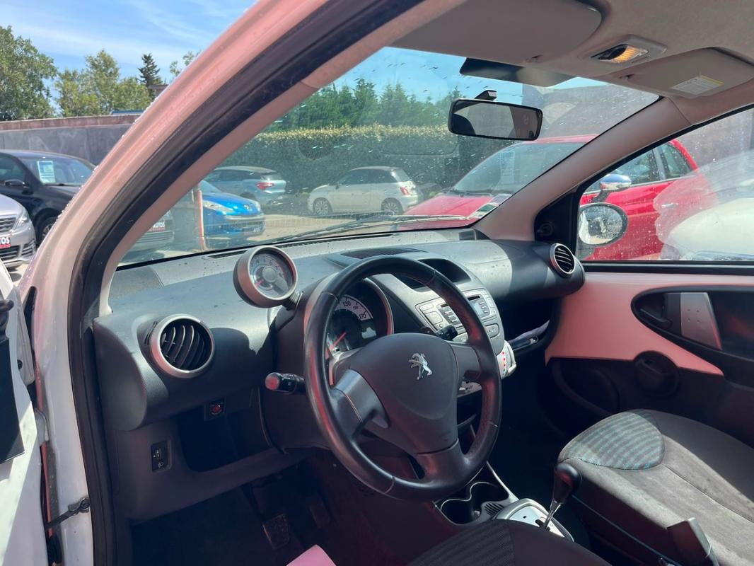 Peugeot 107 1.0i 68 CH BOITE AUTOMATIQUE 5 PORTES – ENTIÈREMENT RÉVISÉE & GARANTIE 12 MOIS
