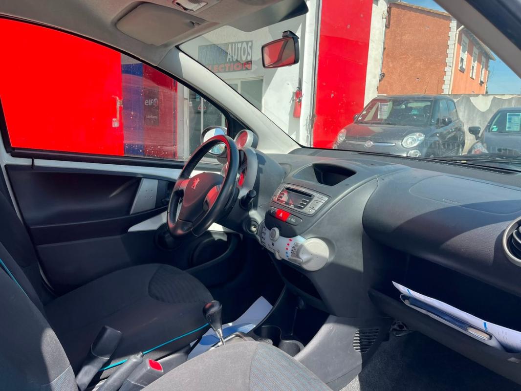 Peugeot 107 1.0i 68 CH BOITE AUTOMATIQUE 5 PORTES – ENTIÈREMENT RÉVISÉE & GARANTIE 12 MOIS