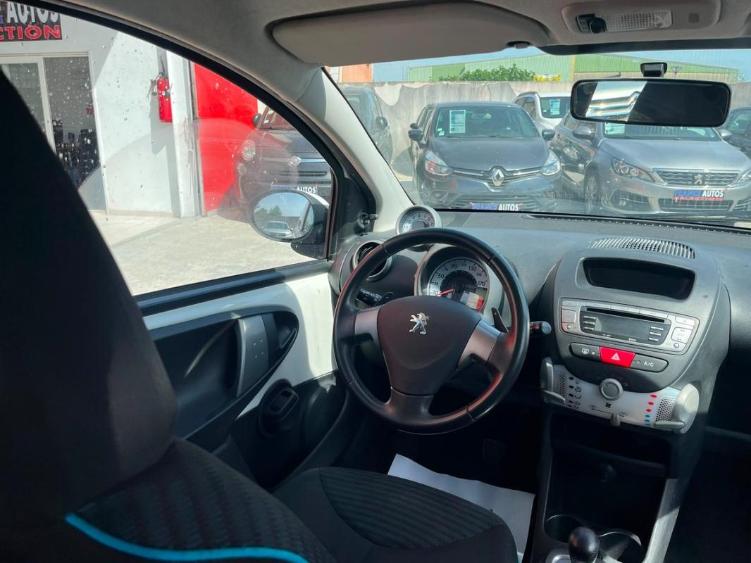 Peugeot 107 1.0i 68 CH BOITE AUTOMATIQUE 5 PORTES – ENTIÈREMENT RÉVISÉE & GARANTIE 12 MOIS