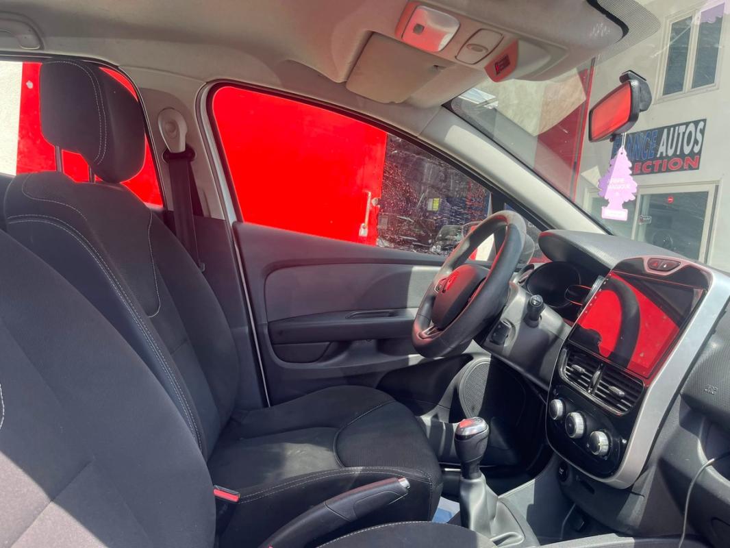 Renault Clio IV PHASE 2 1.5 DCI 75 CH - CARPLAY | ENTIÈREMENT RÉVISÉE & GARANTIE 12 MOIS EN EUROPE