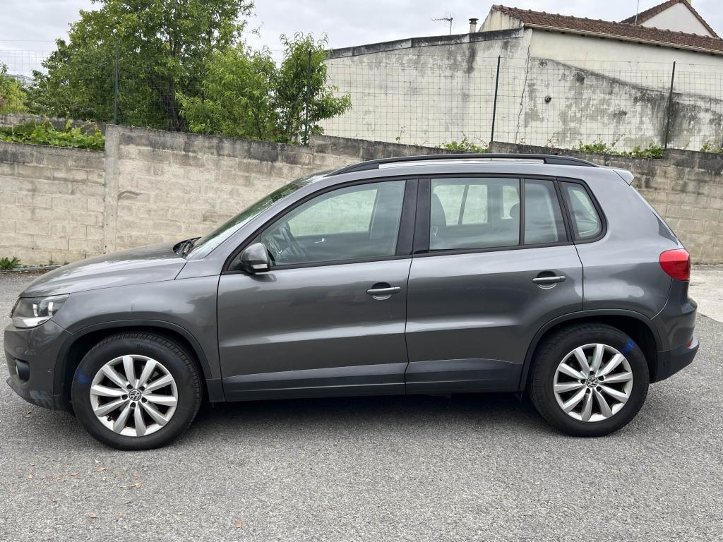 Volkswagen Tiguan 2.0 16V TDI FAP BlueMotion - 110 . PHASE 2