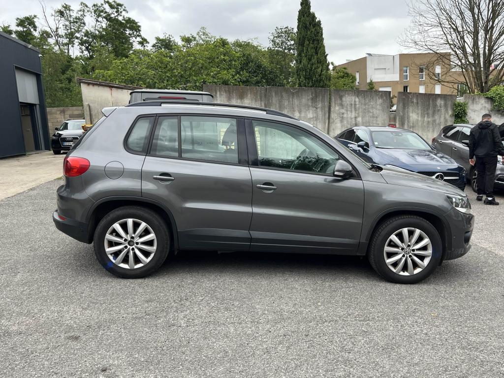 Volkswagen Tiguan 2.0 16V TDI FAP BlueMotion - 110 . PHASE 2