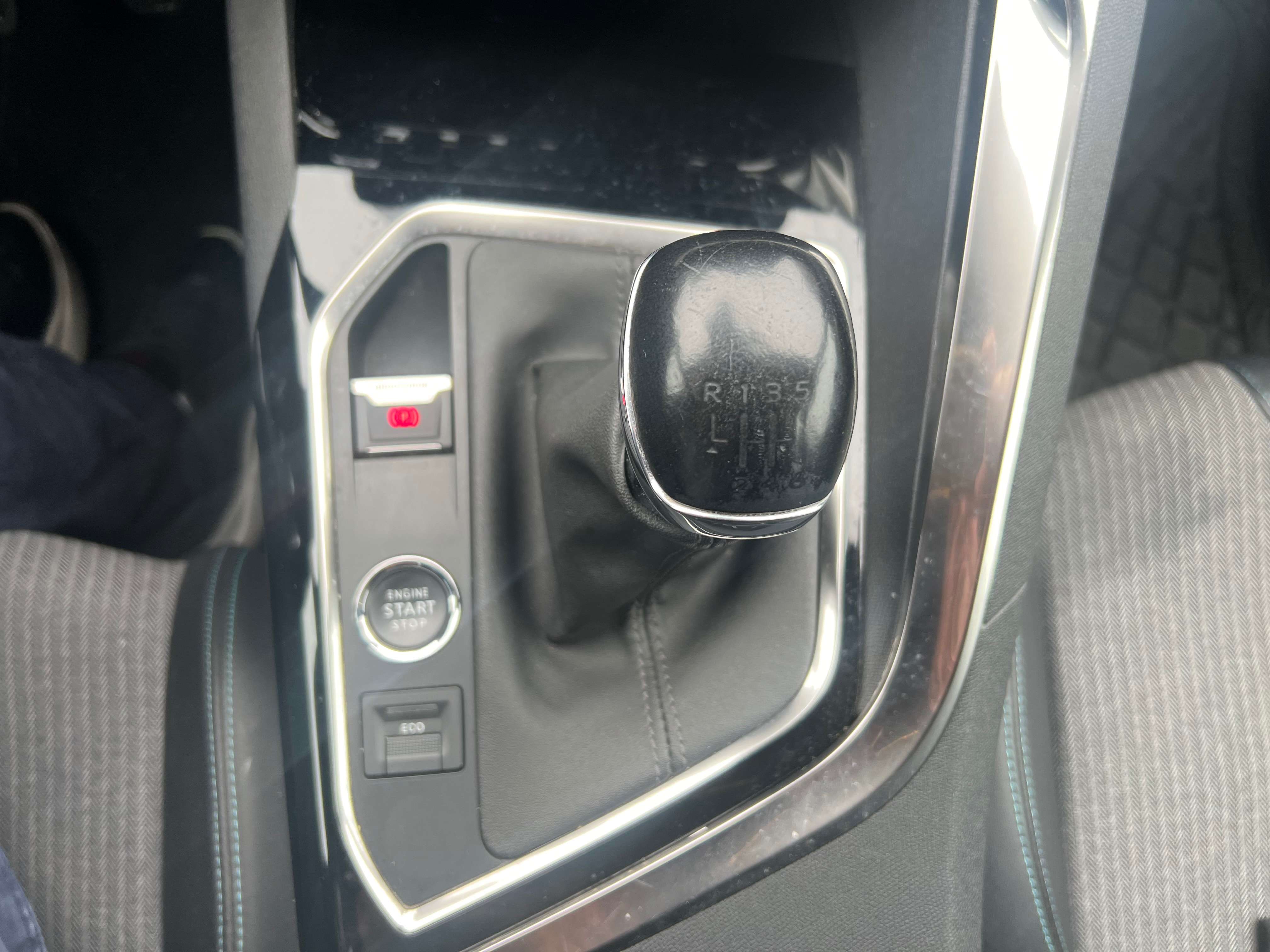 Peugeot 5008 5008 1.2 Essence GT Line 7 places Full CRÉDIT 100%