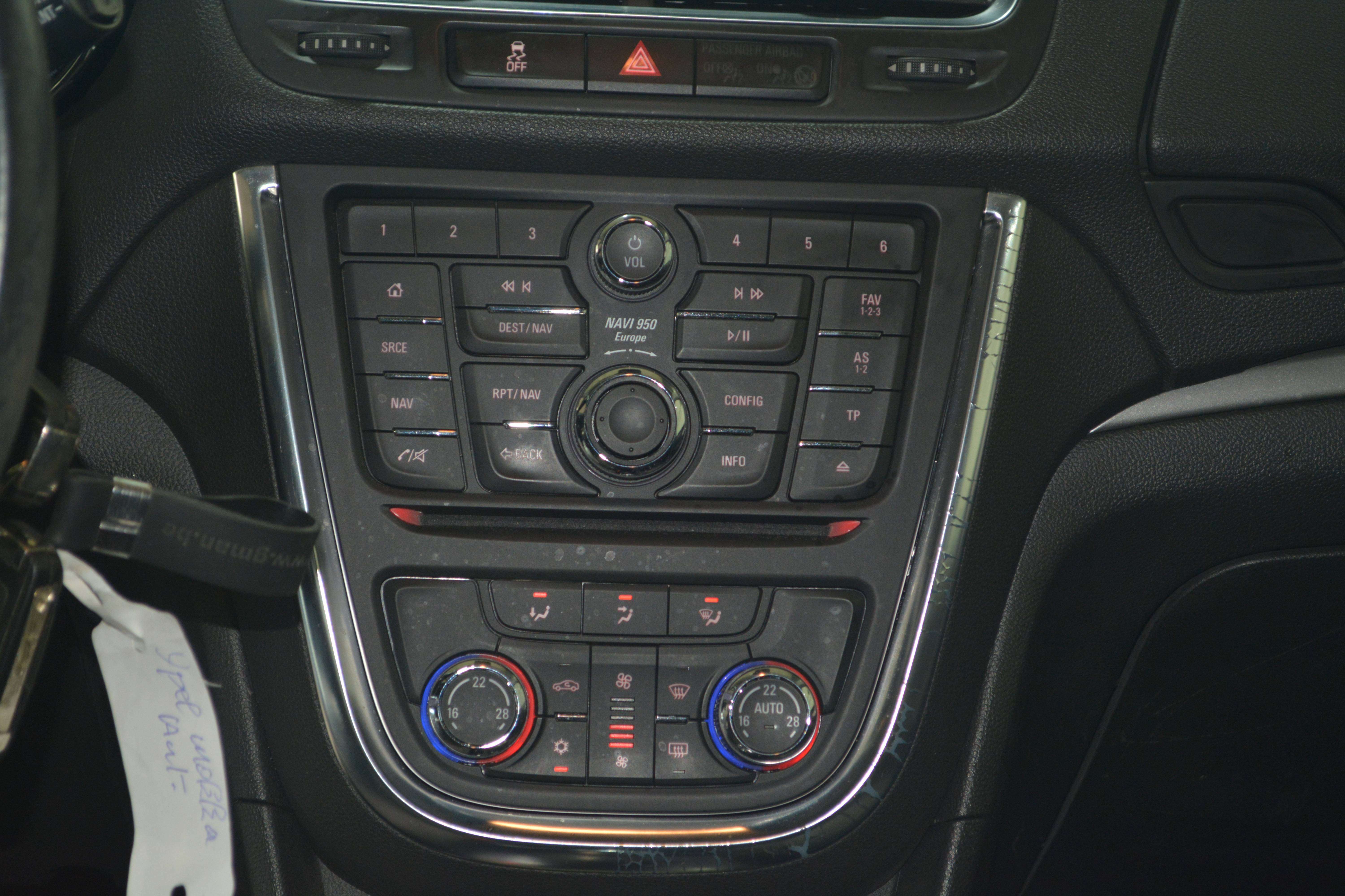 Opel Mokka Mokka 1.4 Turbo 4x2 Cosmo / NAVI + CAMERA / AUTOMAAT