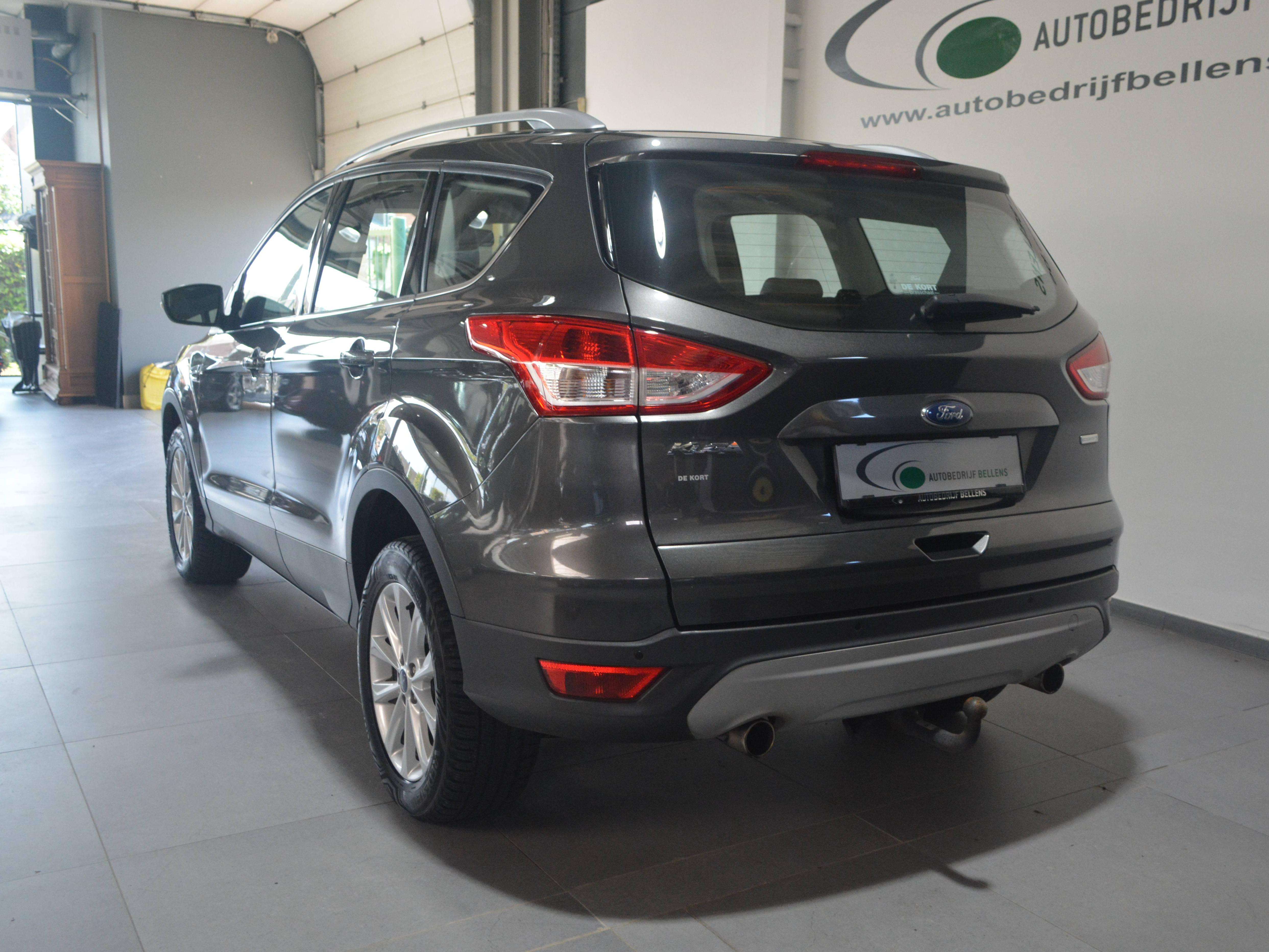 Ford Kuga Kuga 1.5 EcoBoost FWD Business Edition  S/S NAVI / LEDER/ PANO