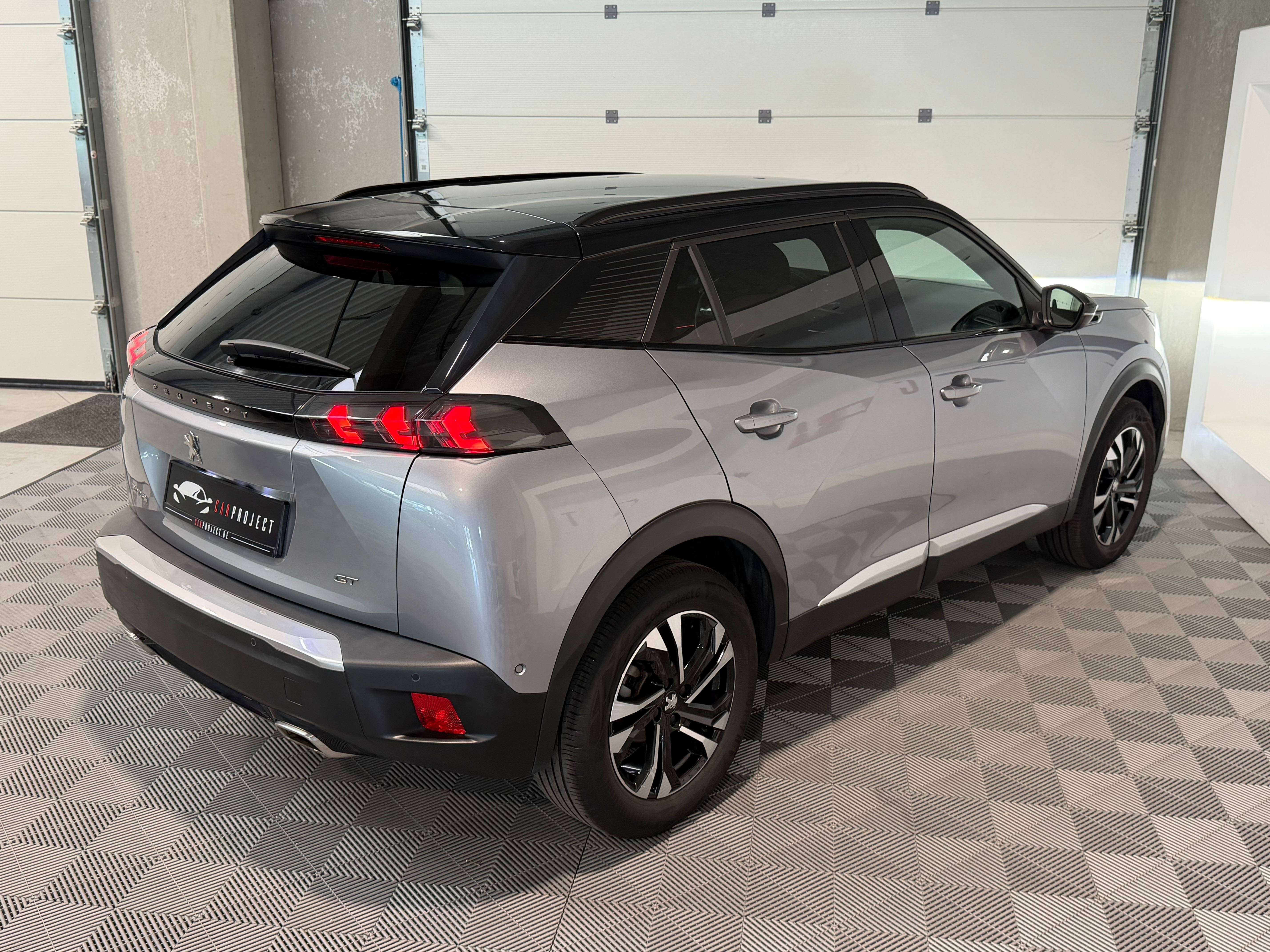 Peugeot 2008 1.2i GT-Line Pack, Capteurs AV/AR, GPS, Sièges chauffants