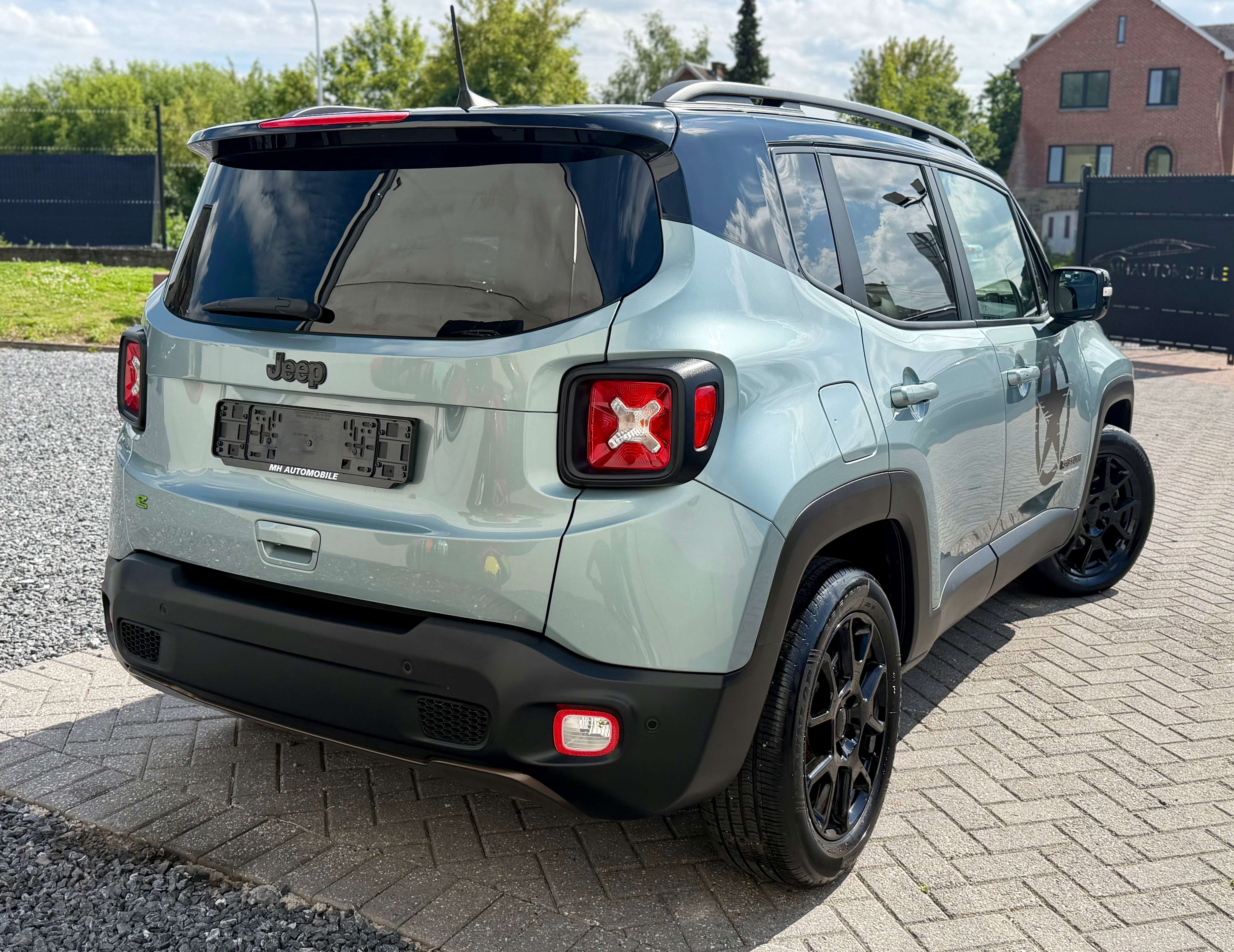 Jeep Renegade 1.5 Longitude FWD e-hybride !!