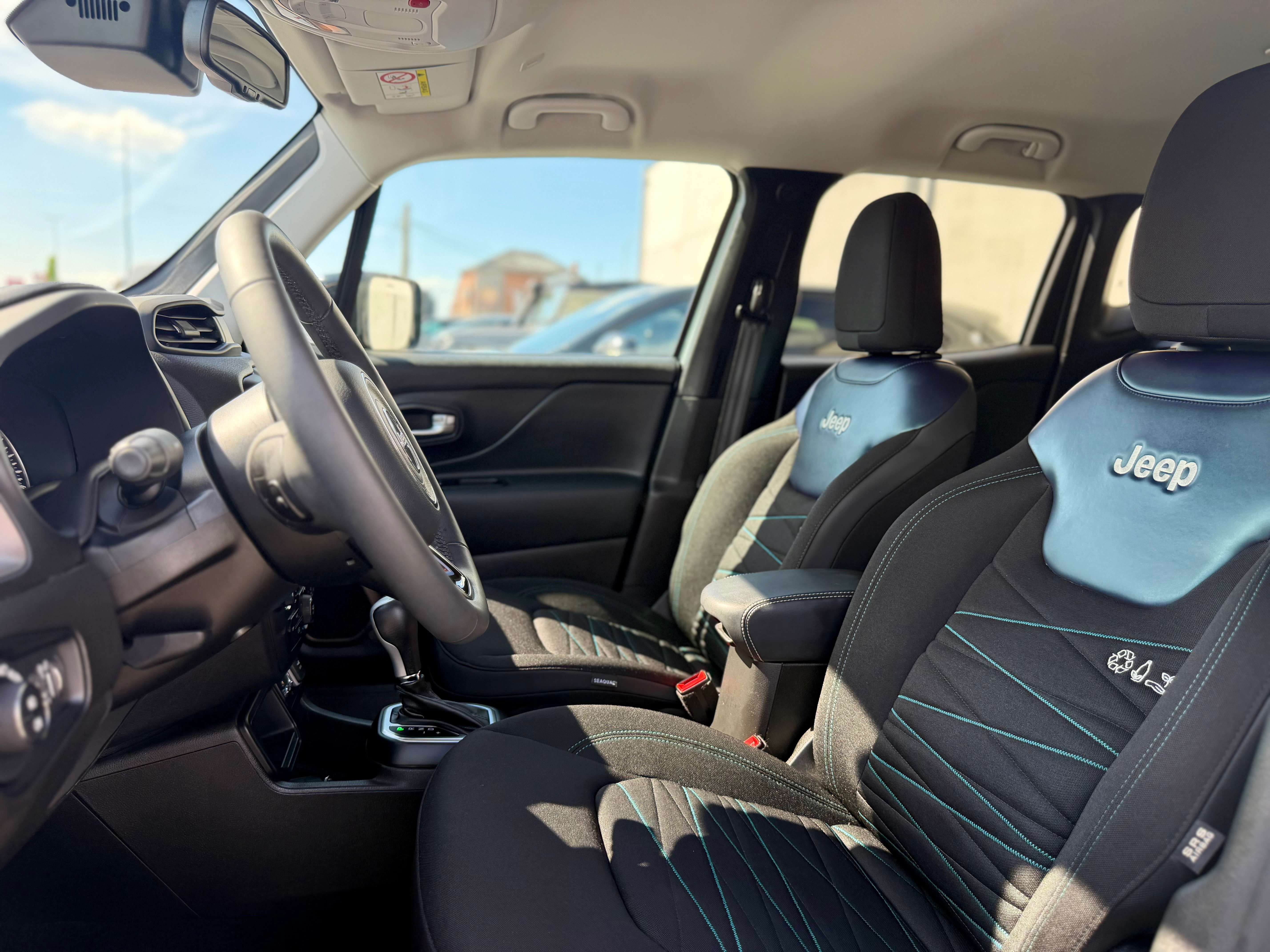 Jeep Renegade 1.5 Longitude FWD e-hybride !!