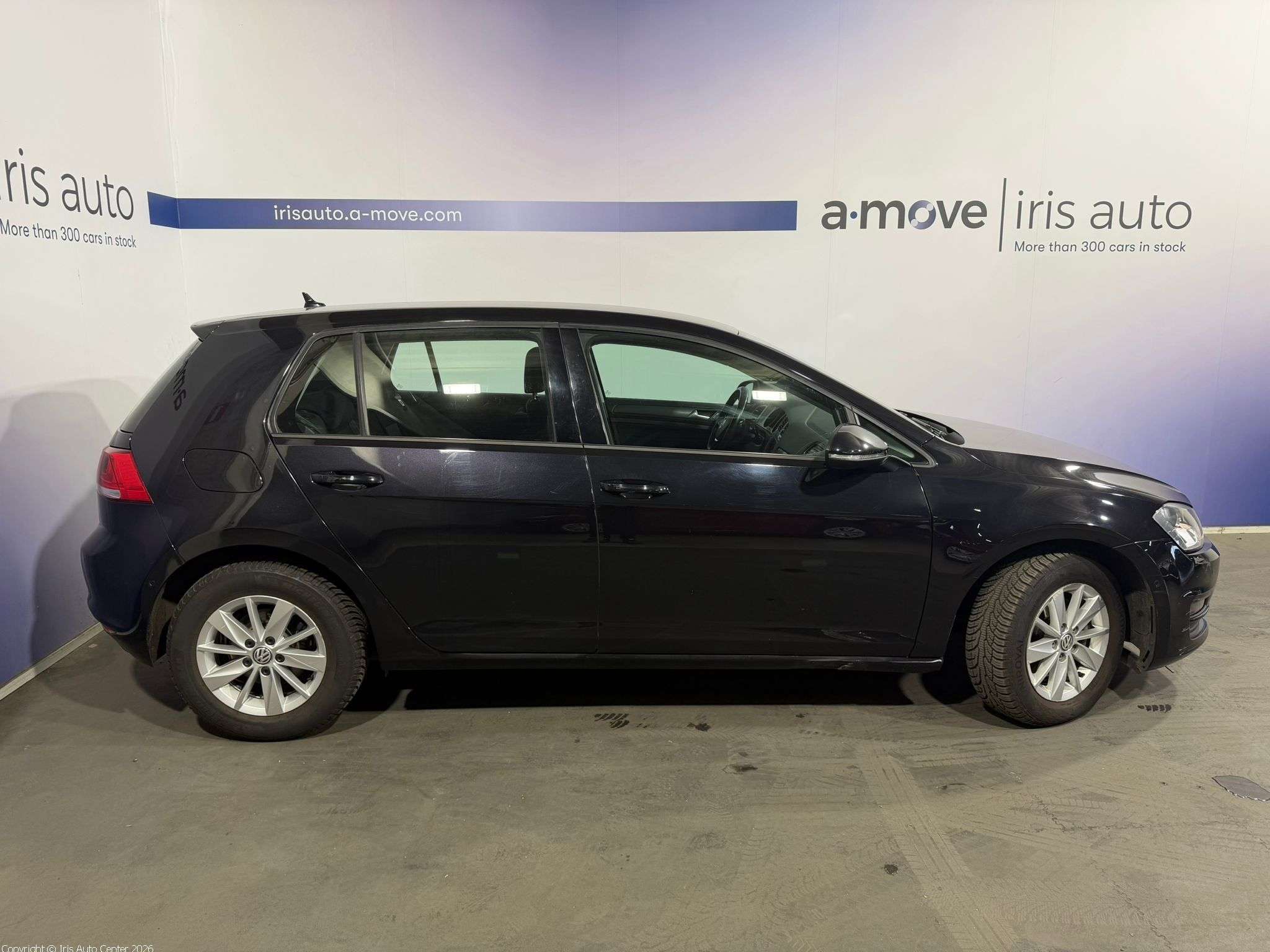 Volkswagen Golf 1.6 TDI DSG | ACTIVE CRUISE | NAVI. | PDC AV/AR